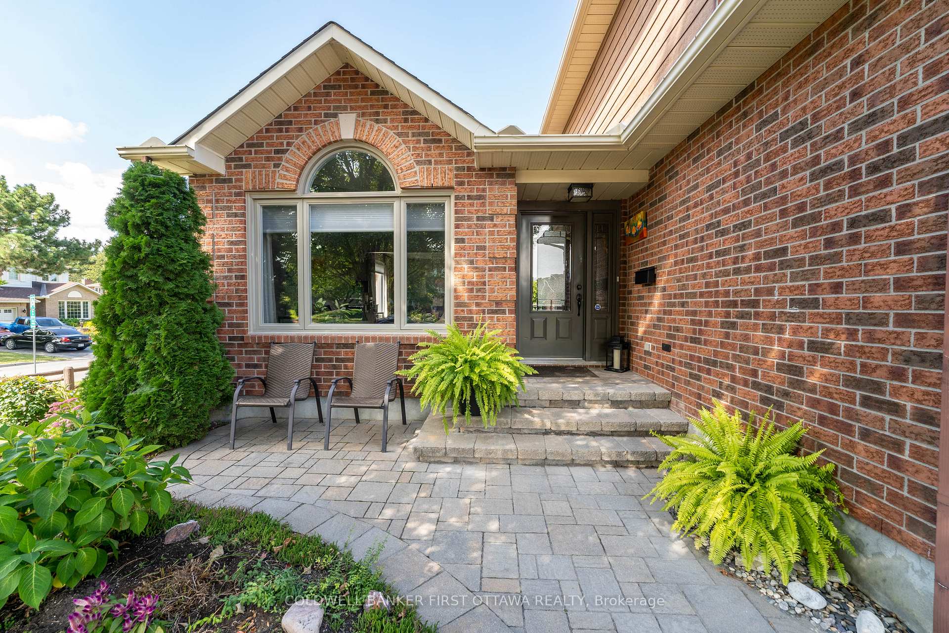 Photo 2 of 2 Lone Meadow Trail, Ottawa, Stittsville (Central) — HOMEH