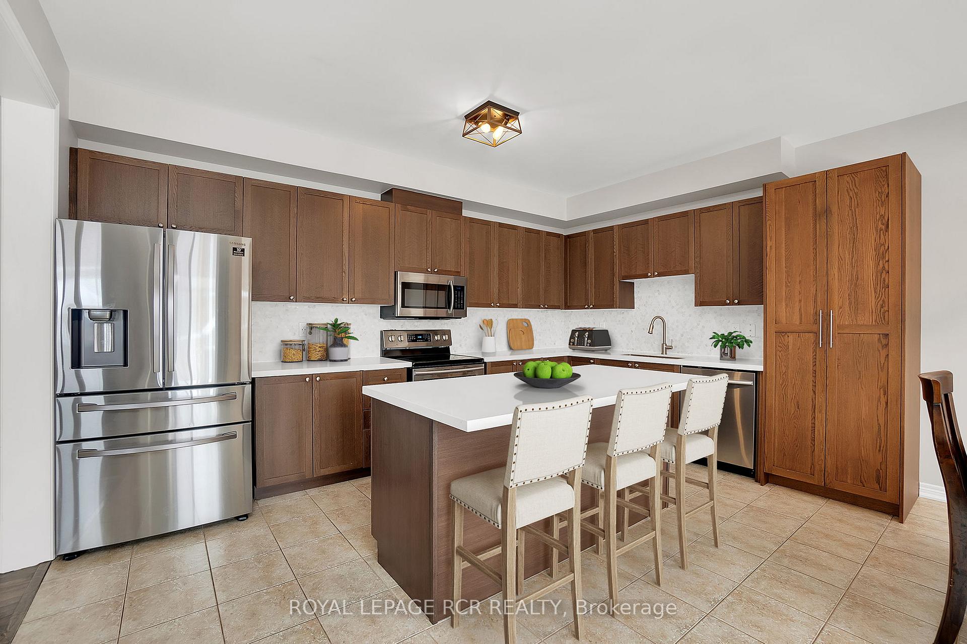 Photo 2 of 180 Greenwood Drive, Essa, Angus — HOMEH