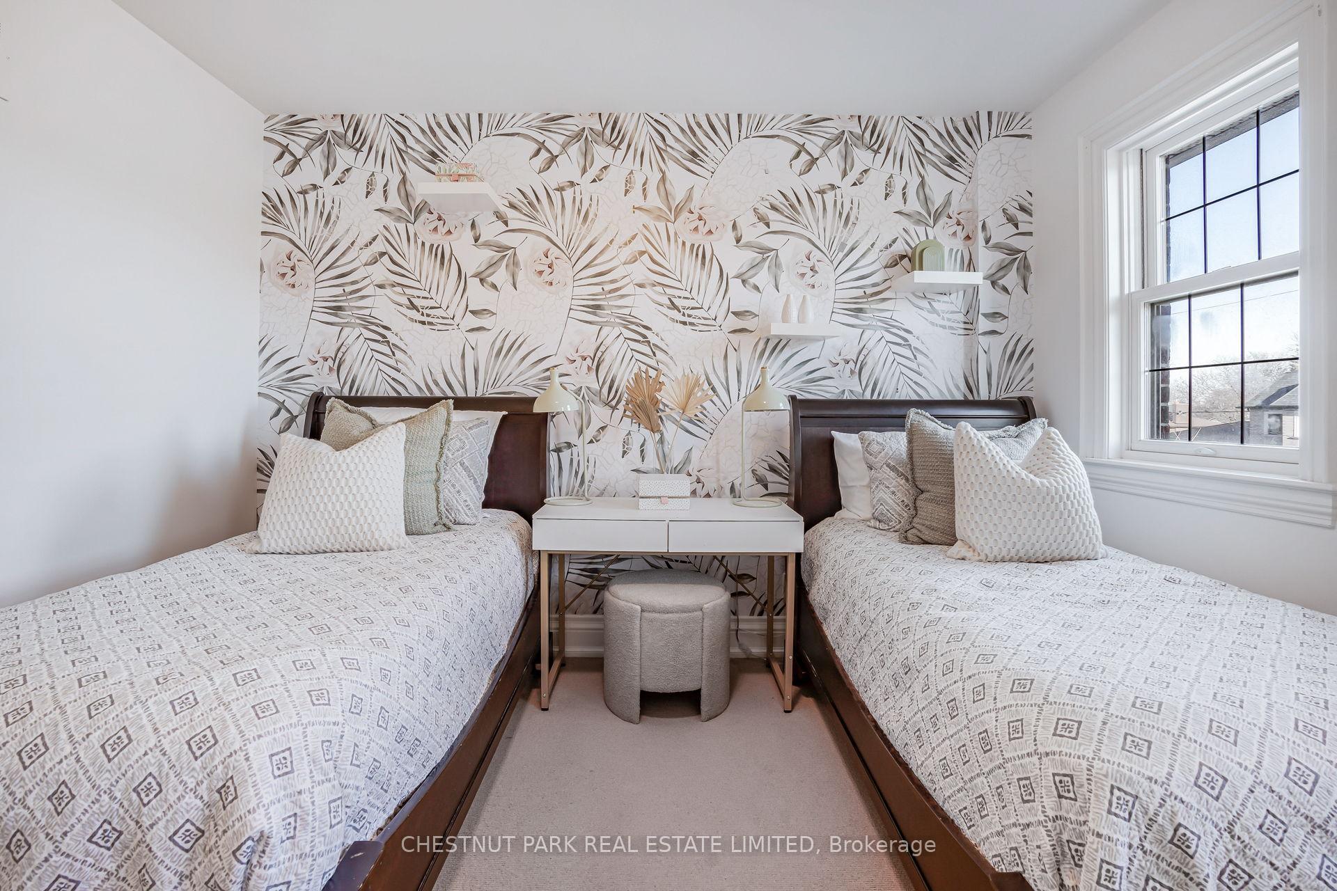 Photo 29 of 676 Glencairn Avenue, Toronto, Englemount-Lawrence — HOMEH