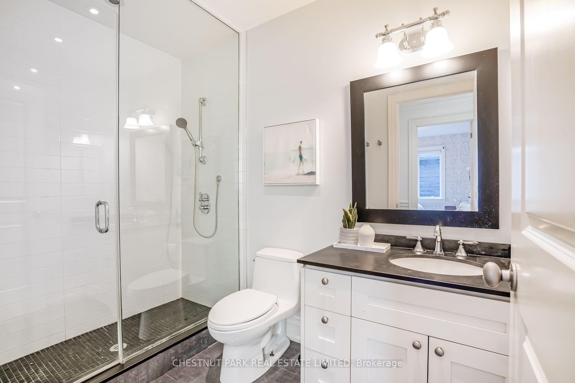Photo 28 of 676 Glencairn Avenue, Toronto, Englemount-Lawrence — HOMEH