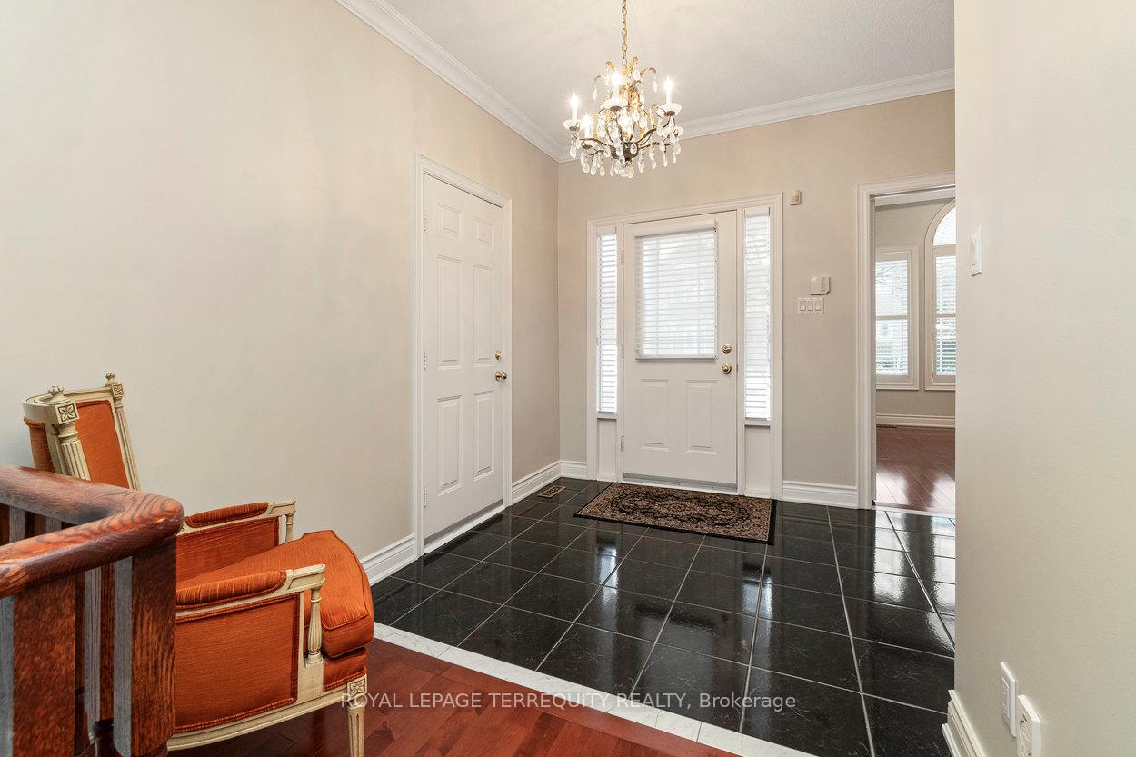 Photo 13 of 124 Arista Gate, Vaughan, Islington Woods — HOMEH