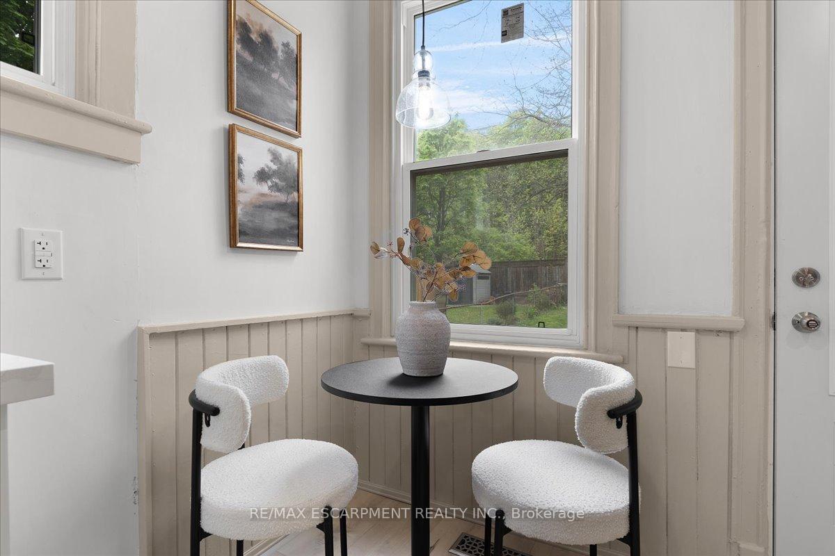 Photo 24 of 68 Alanson Street, Hamilton, Stinson — HOMEH