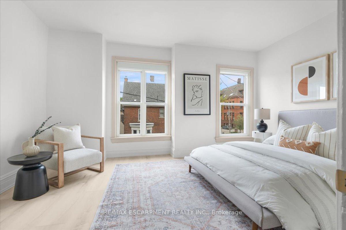 Photo 15 of 68 Alanson Street, Hamilton, Stinson — HOMEH