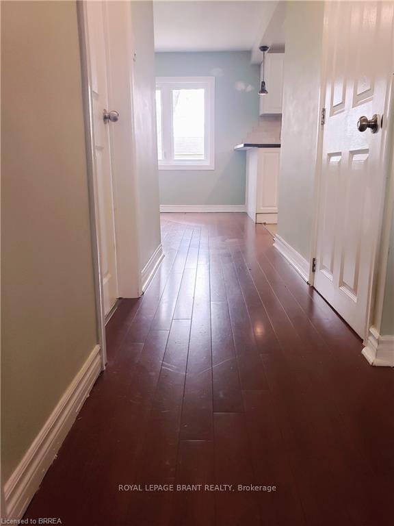 Photo 11 of 745 Burgess Avenue, Hamilton, Parkview — HOMEH