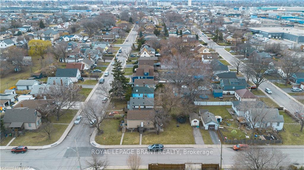 Photo 22 of 745 Burgess Avenue, Hamilton, Parkview — HOMEH