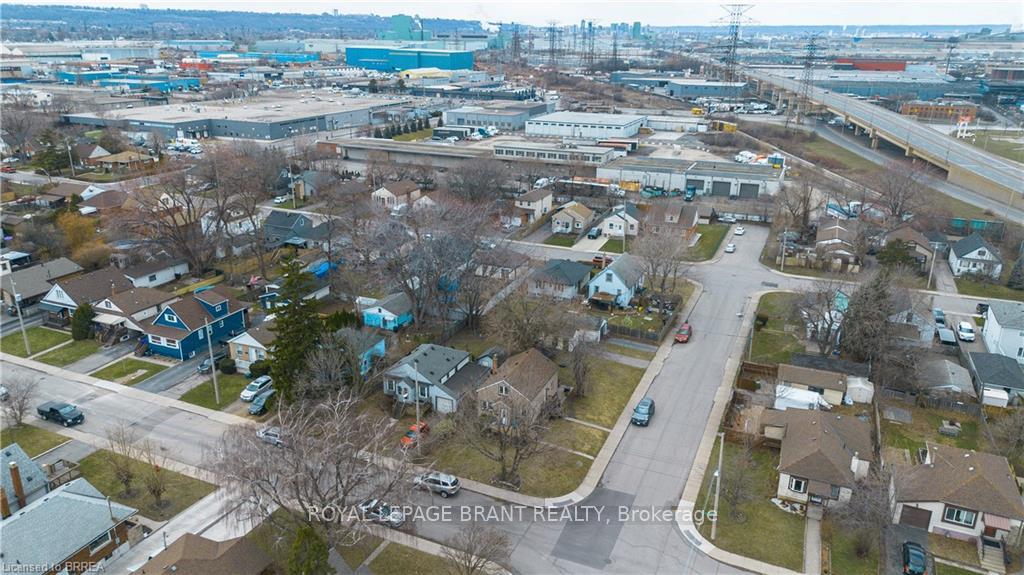 Photo 25 of 745 Burgess Avenue, Hamilton, Parkview — HOMEH