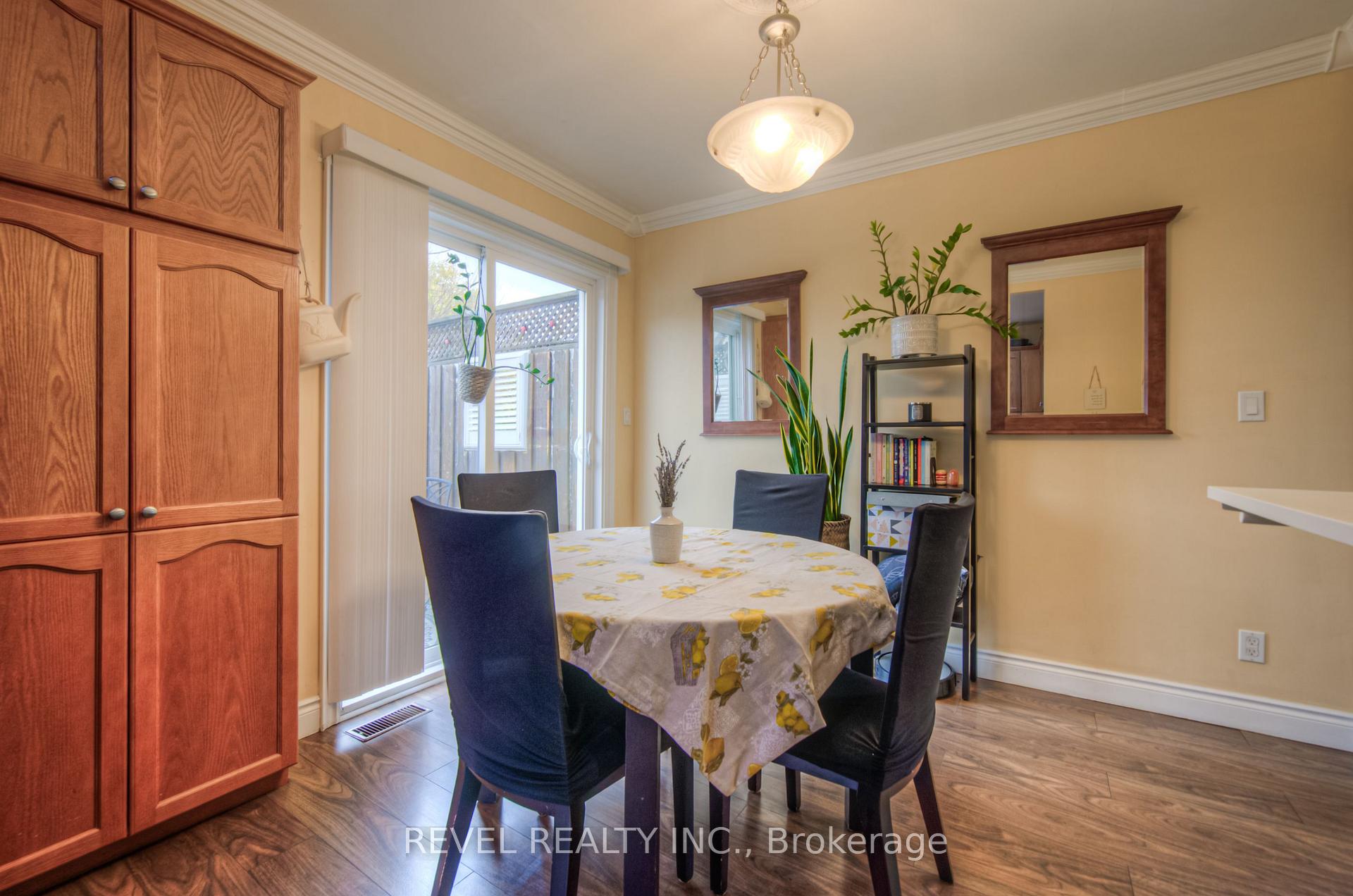 Photo 12 of 71 Garside Avenue N, Hamilton, Normanhurst — HOMEH