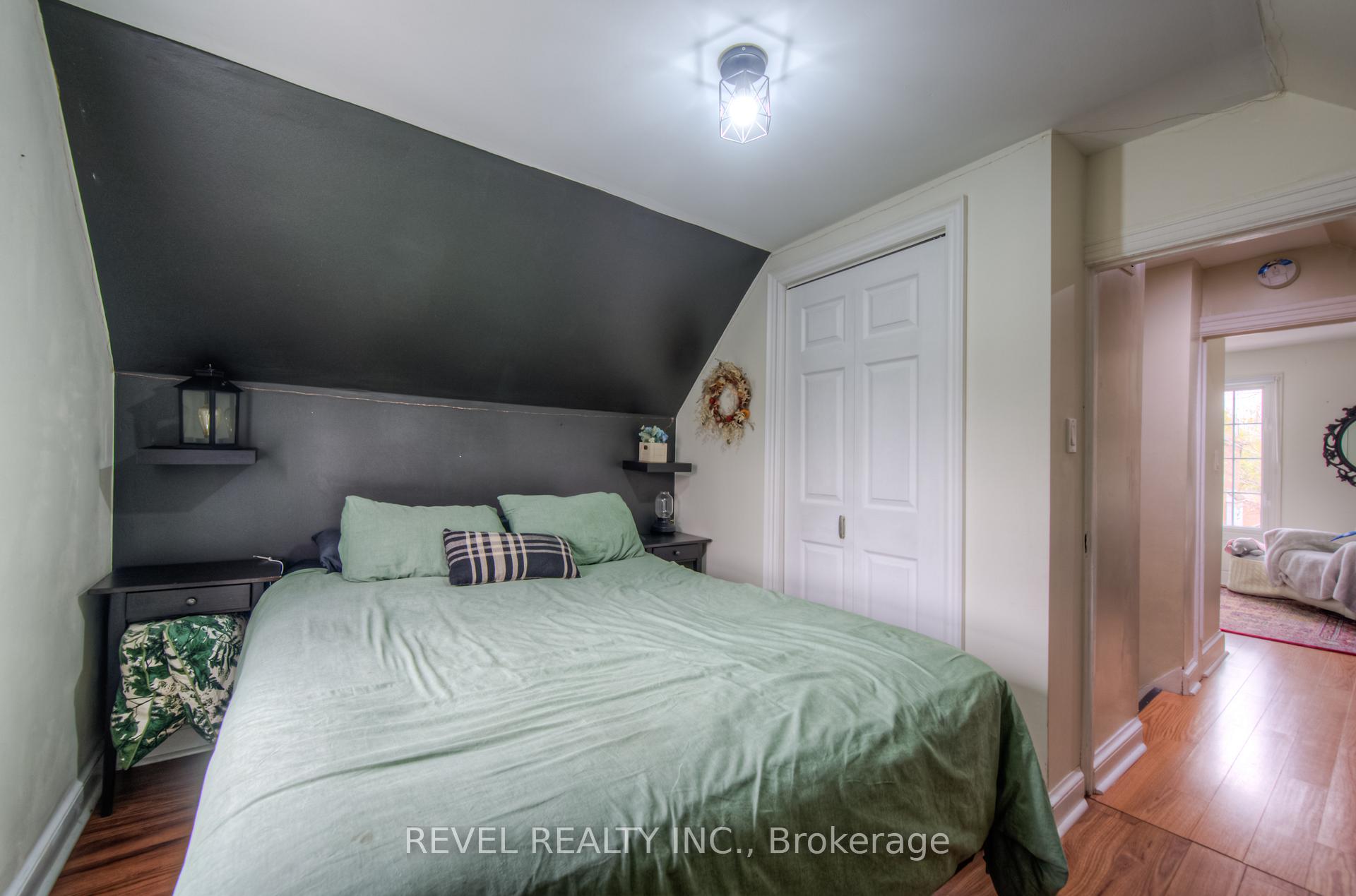 Photo 15 of 71 Garside Avenue N, Hamilton, Normanhurst — HOMEH