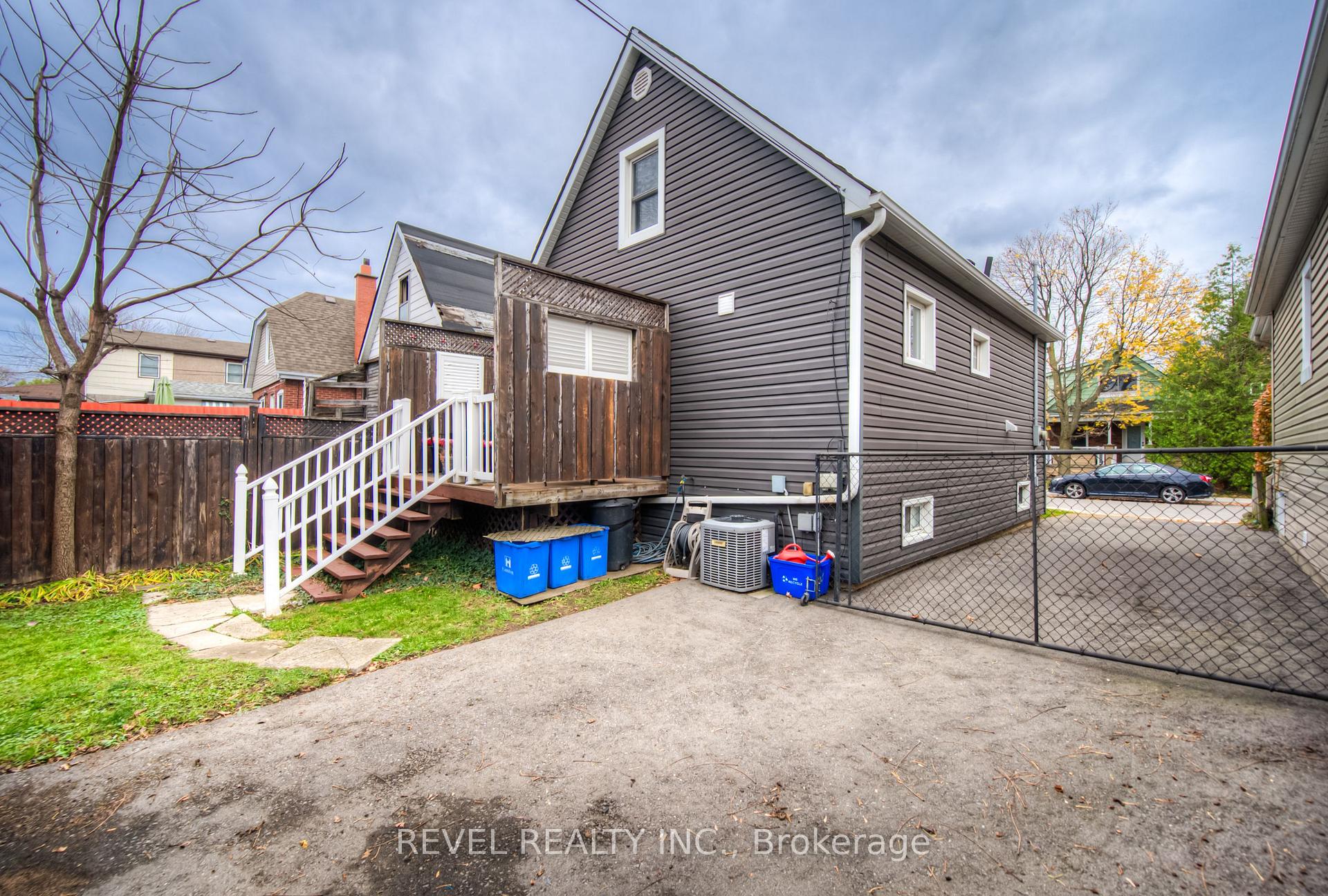 Photo 36 of 71 Garside Avenue N, Hamilton, Normanhurst — HOMEH