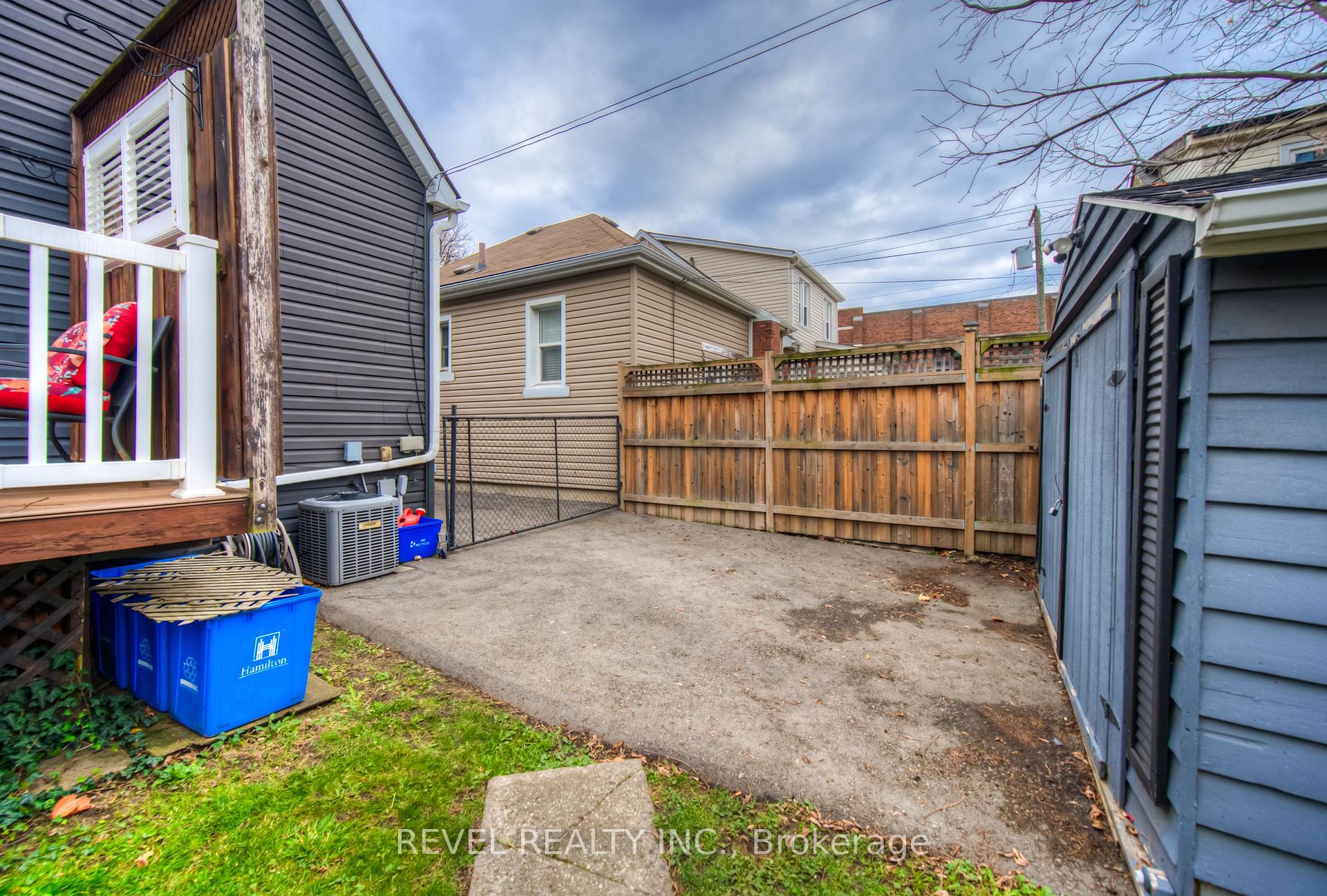 Photo 39 of 71 Garside Avenue N, Hamilton, Normanhurst — HOMEH