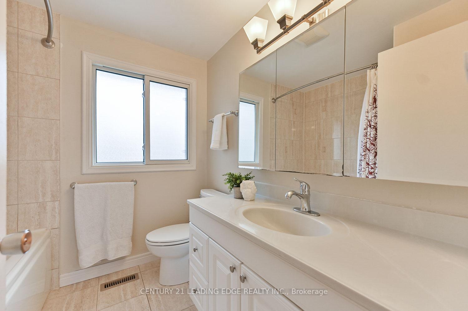 Photo 40 of 34 Henry Corson Place, Markham, Sherwood-Amberglen — HOMEH