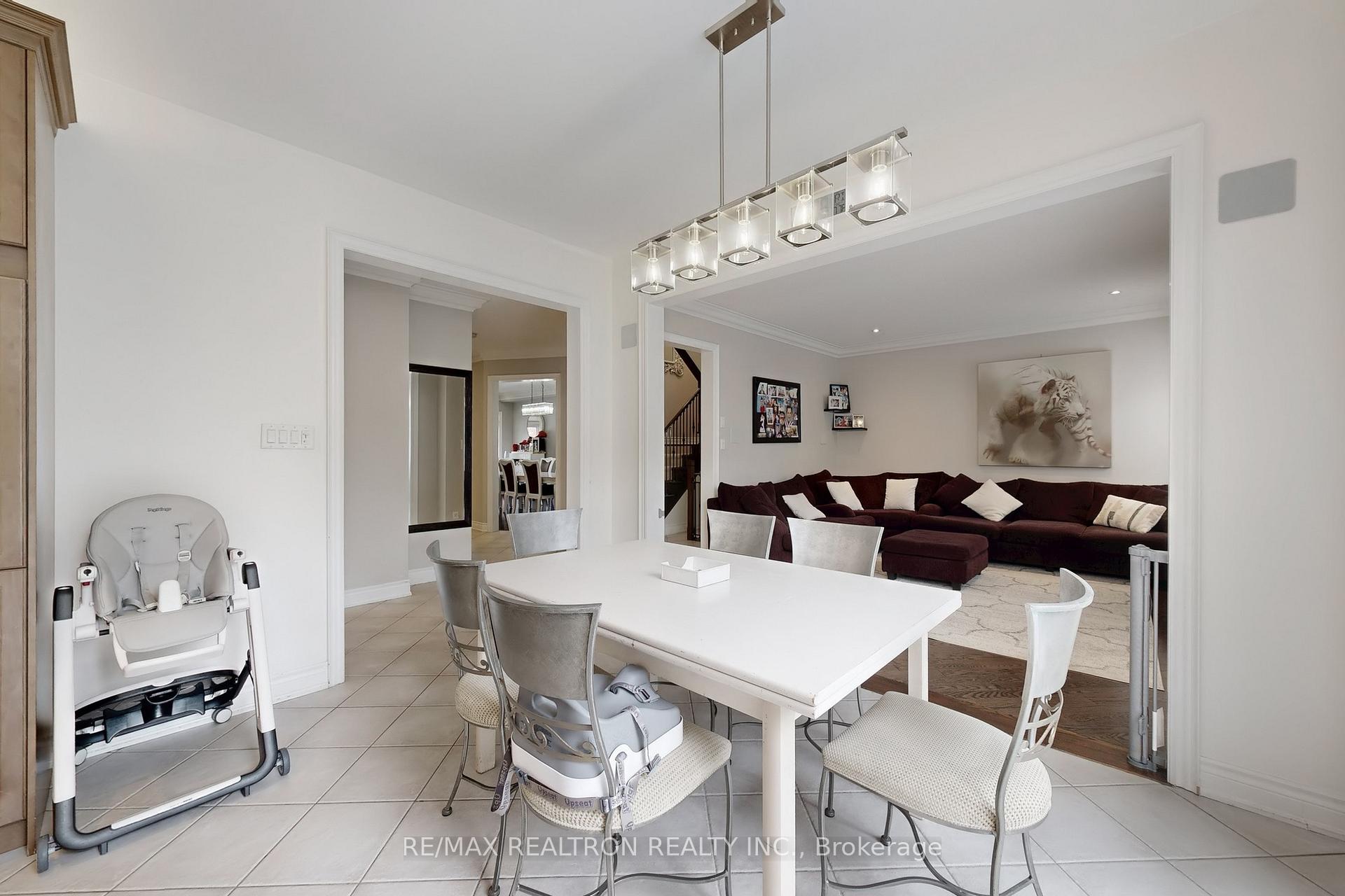 Photo 24 of 78 Chagall Drive, Vaughan, Patterson — HOMEH