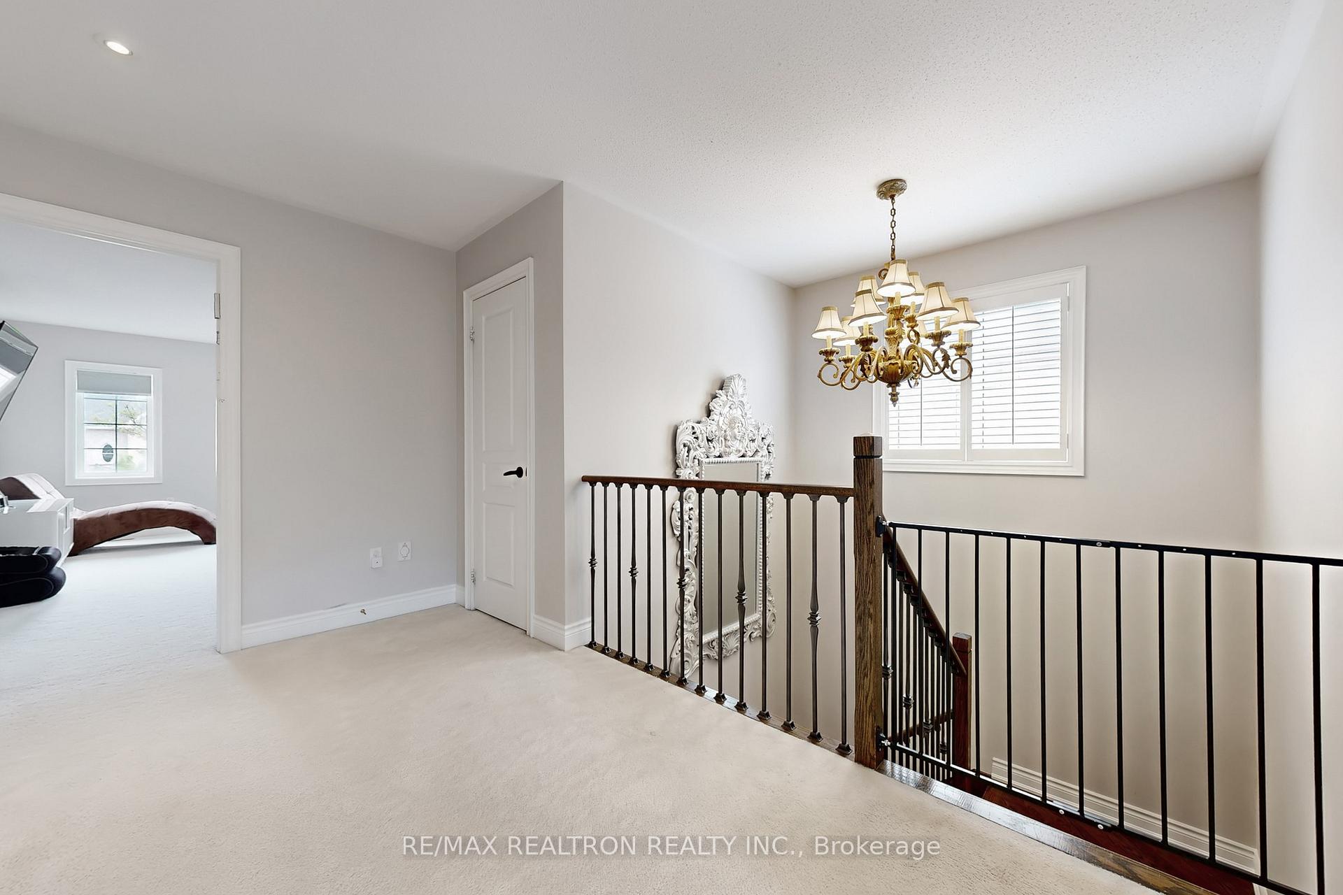 Photo 19 of 78 Chagall Drive, Vaughan, Patterson — HOMEH