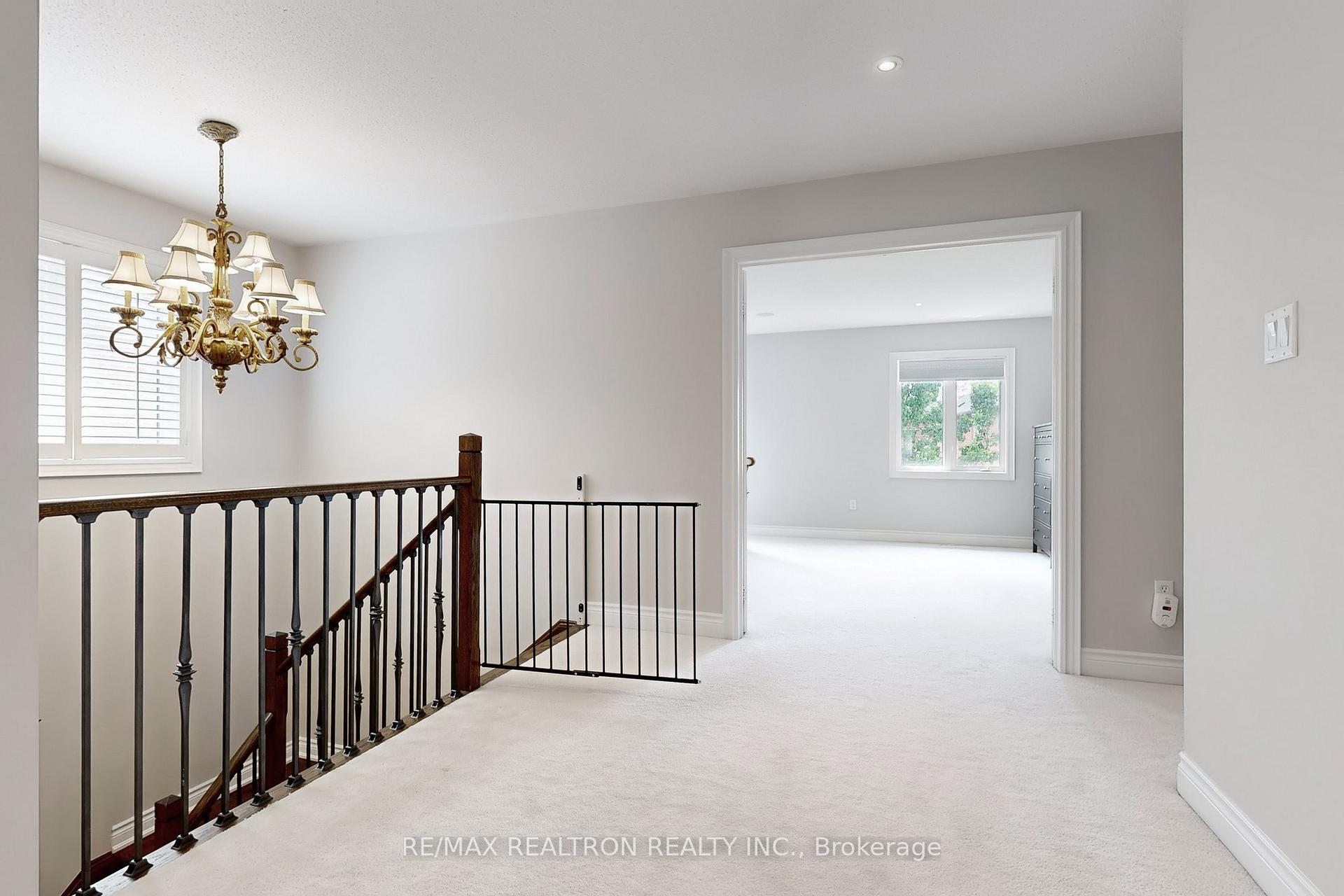Photo 16 of 78 Chagall Drive, Vaughan, Patterson — HOMEH