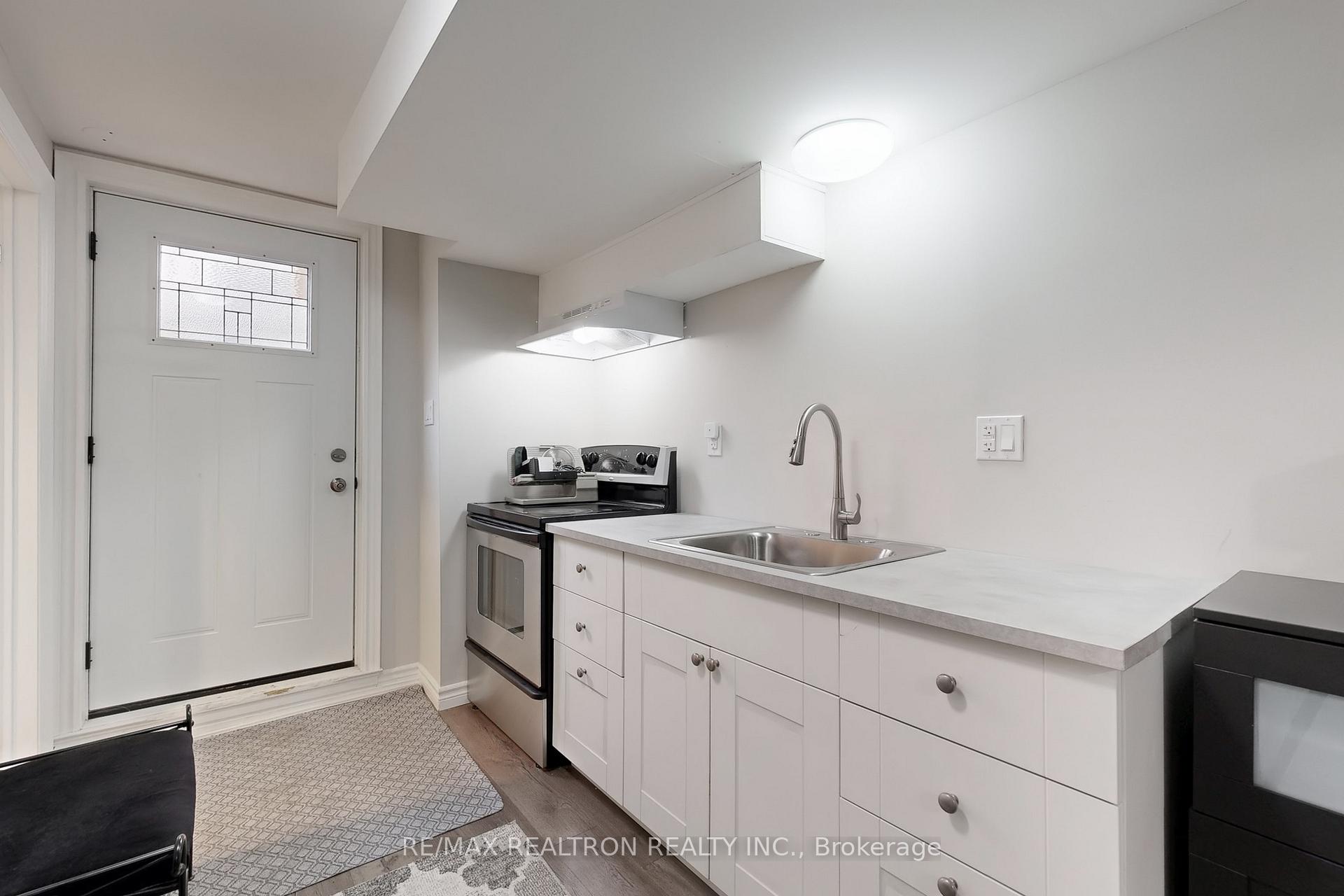 Photo 33 of 78 Chagall Drive, Vaughan, Patterson — HOMEH