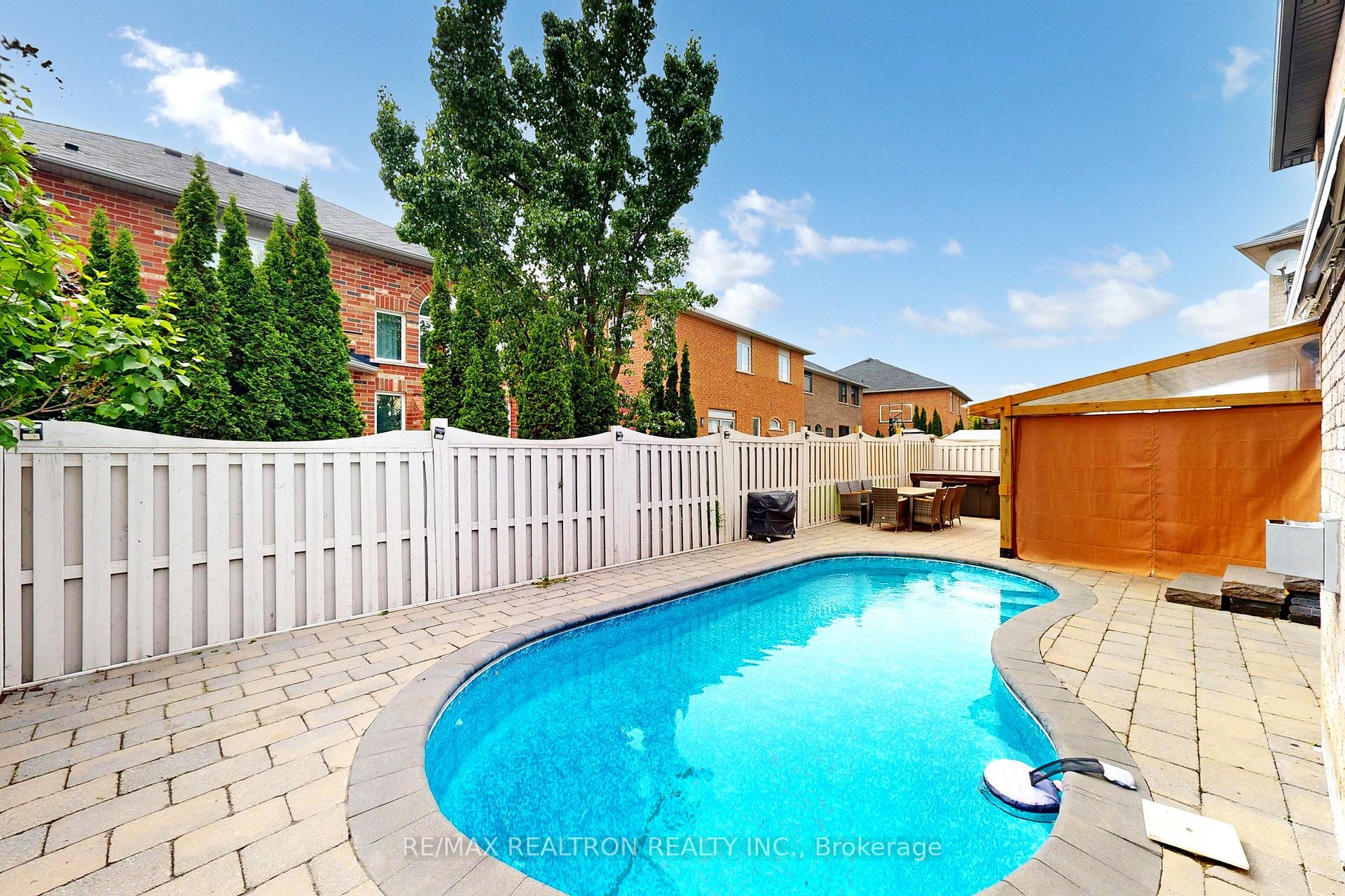 Photo 31 of 78 Chagall Drive, Vaughan, Patterson — HOMEH