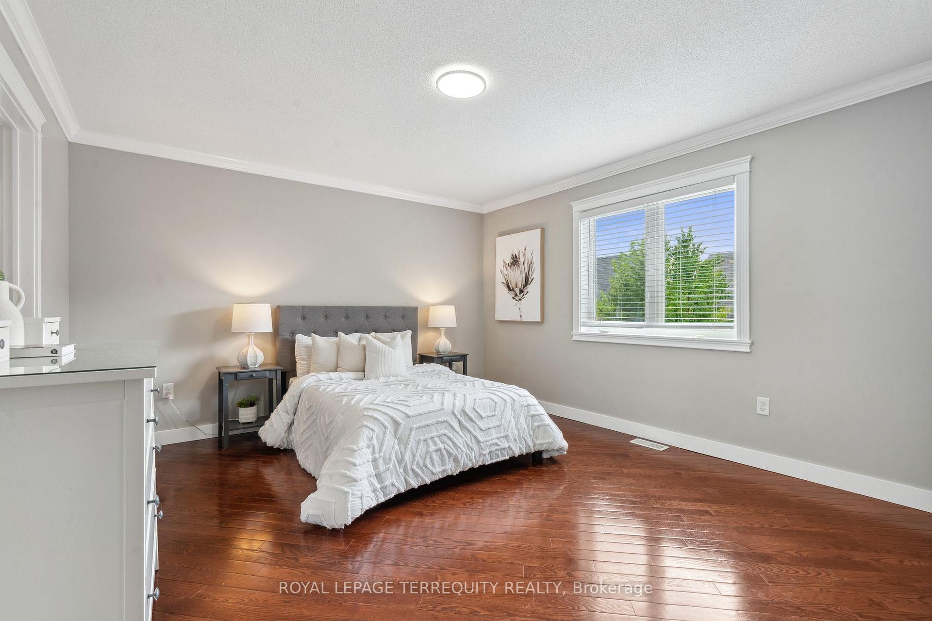Photo 31 of 69 Bellhouse Place, Whitby, Brooklin — HOMEH