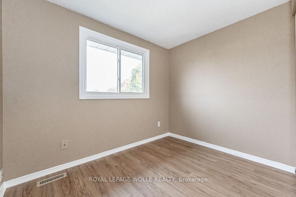 Photo 16 of 32B Karen Walk, Waterloo — HOMEH