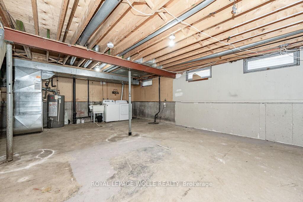 Photo 25 of 32B Karen Walk, Waterloo — HOMEH