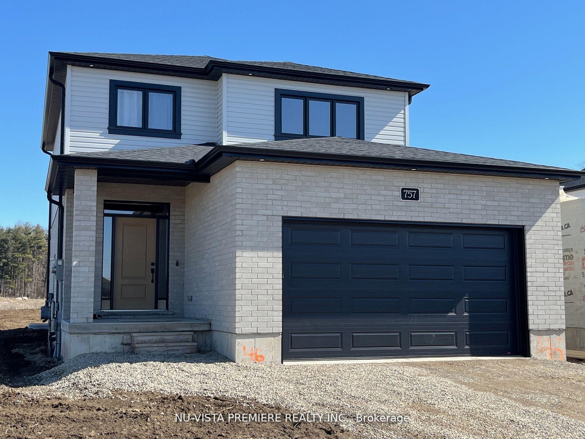 Photo 1 of 811 Gatestone Road, London, South U — HOMEH