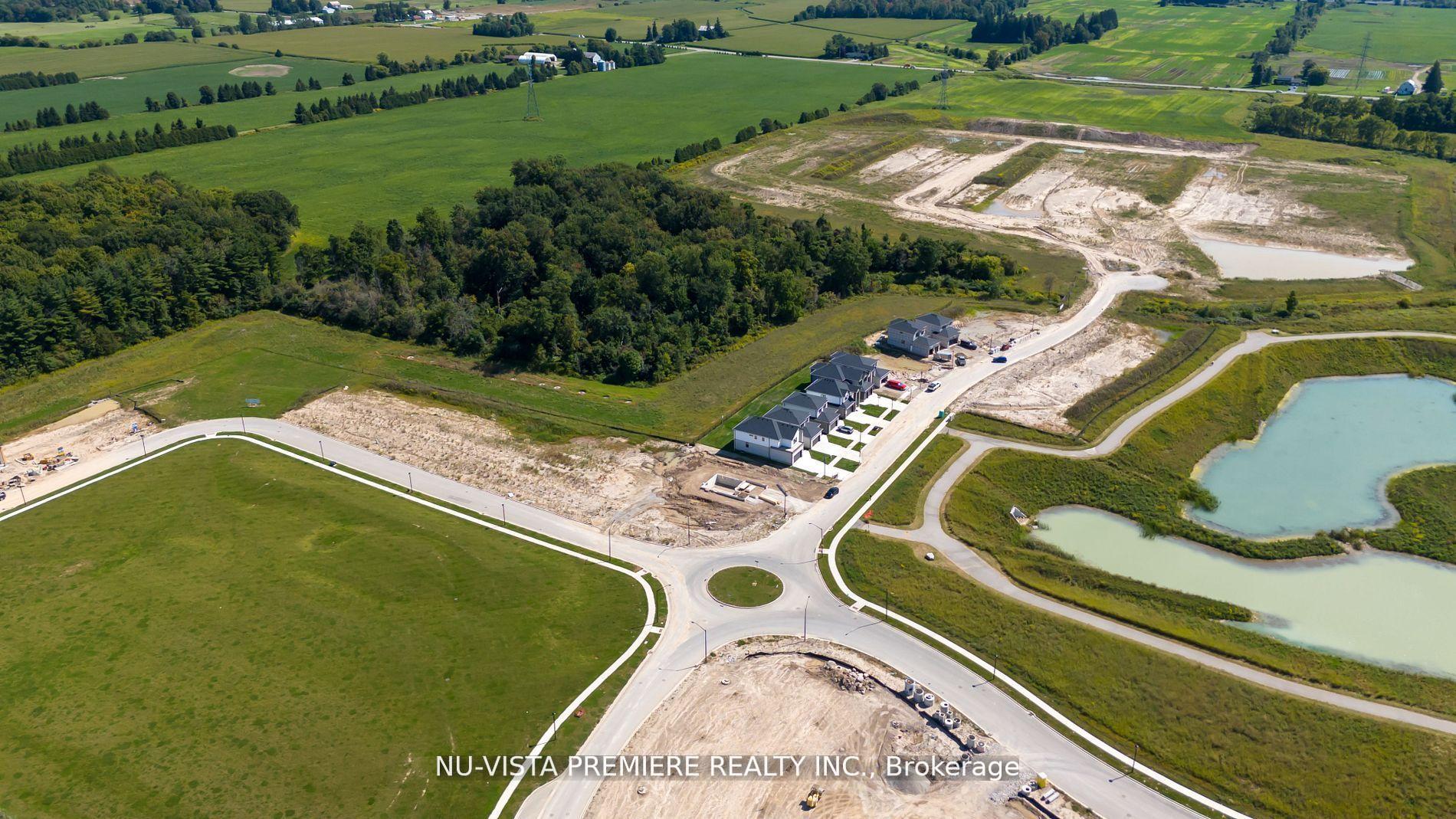 Photo 11 of 811 Gatestone Road, London, South U — HOMEH