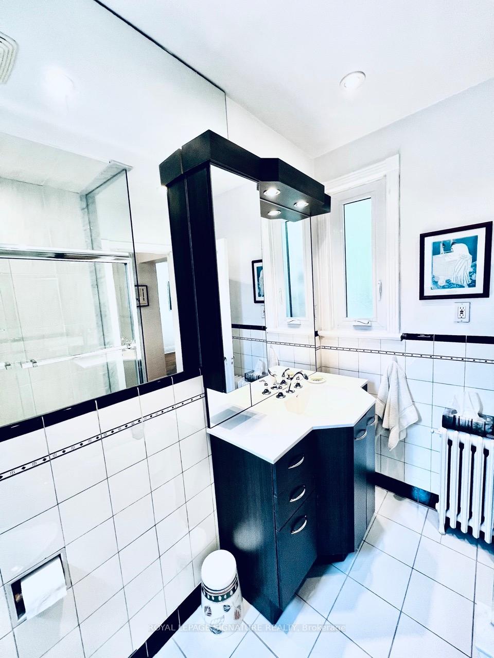 Photo 16 of 24 College View Avenue, Toronto, Yonge-Eglinton — HOMEH