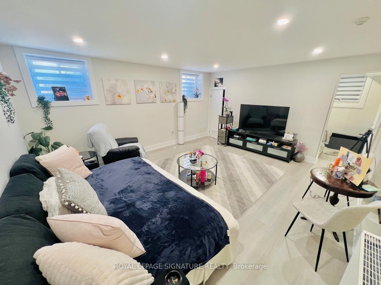 Photo 31 of 24 College View Avenue, Toronto, Yonge-Eglinton — HOMEH