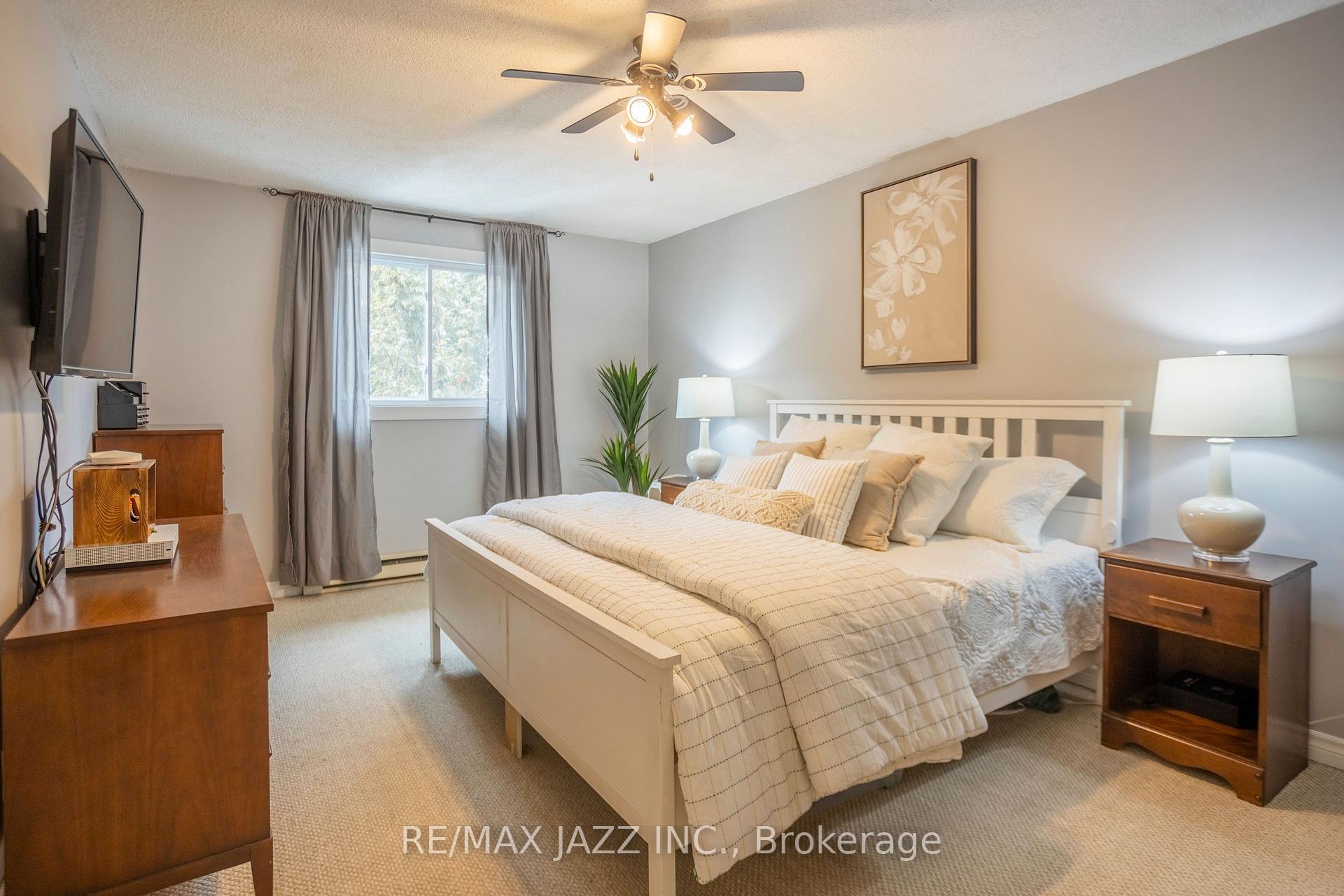 Photo 21 of 56 Hartsfield Drive, Clarington, Courtice — HOMEH
