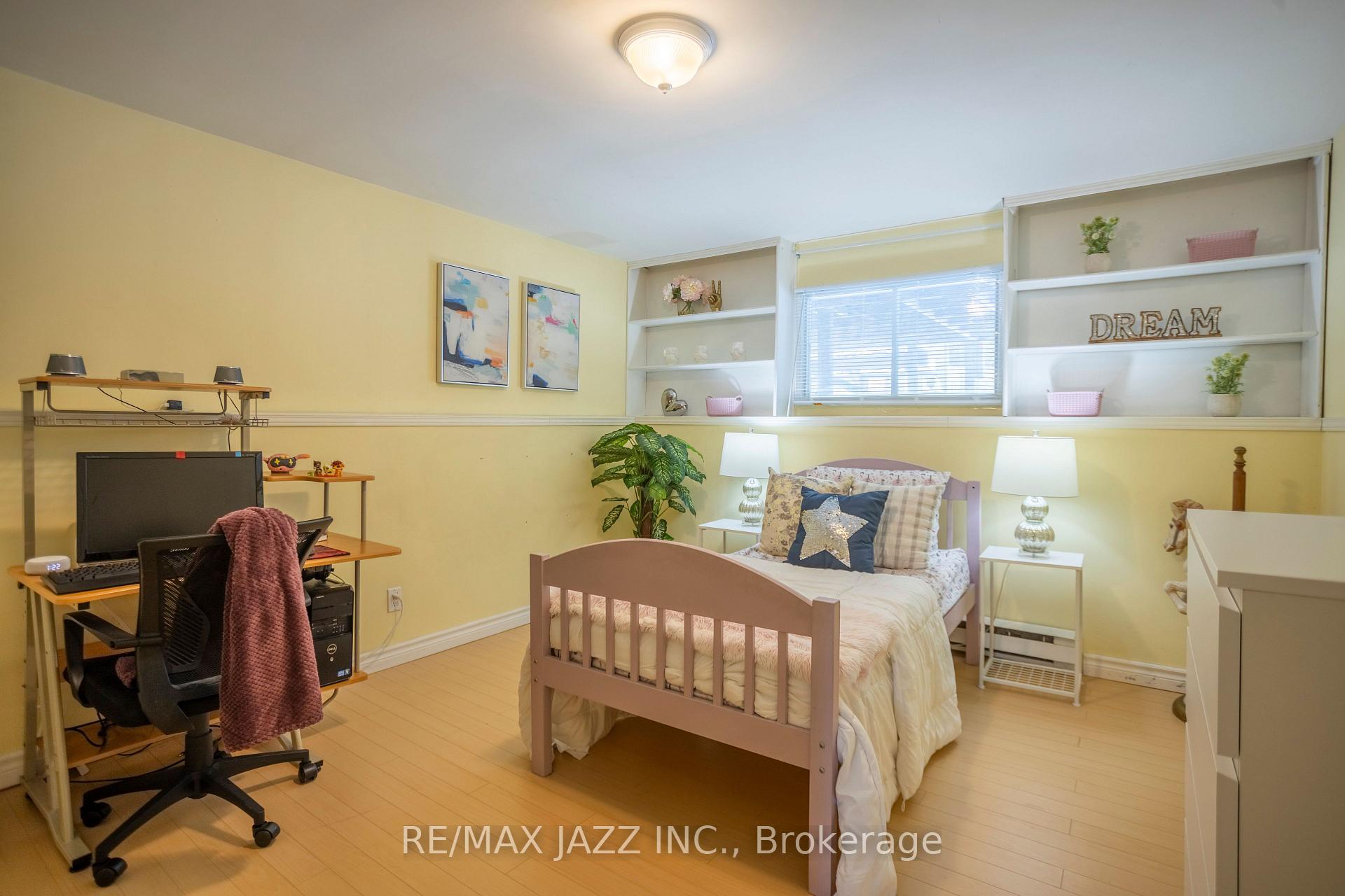 Photo 28 of 56 Hartsfield Drive, Clarington, Courtice — HOMEH