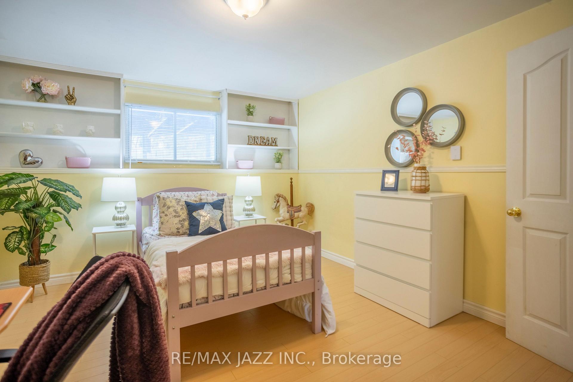 Photo 19 of 56 Hartsfield Drive, Clarington, Courtice — HOMEH