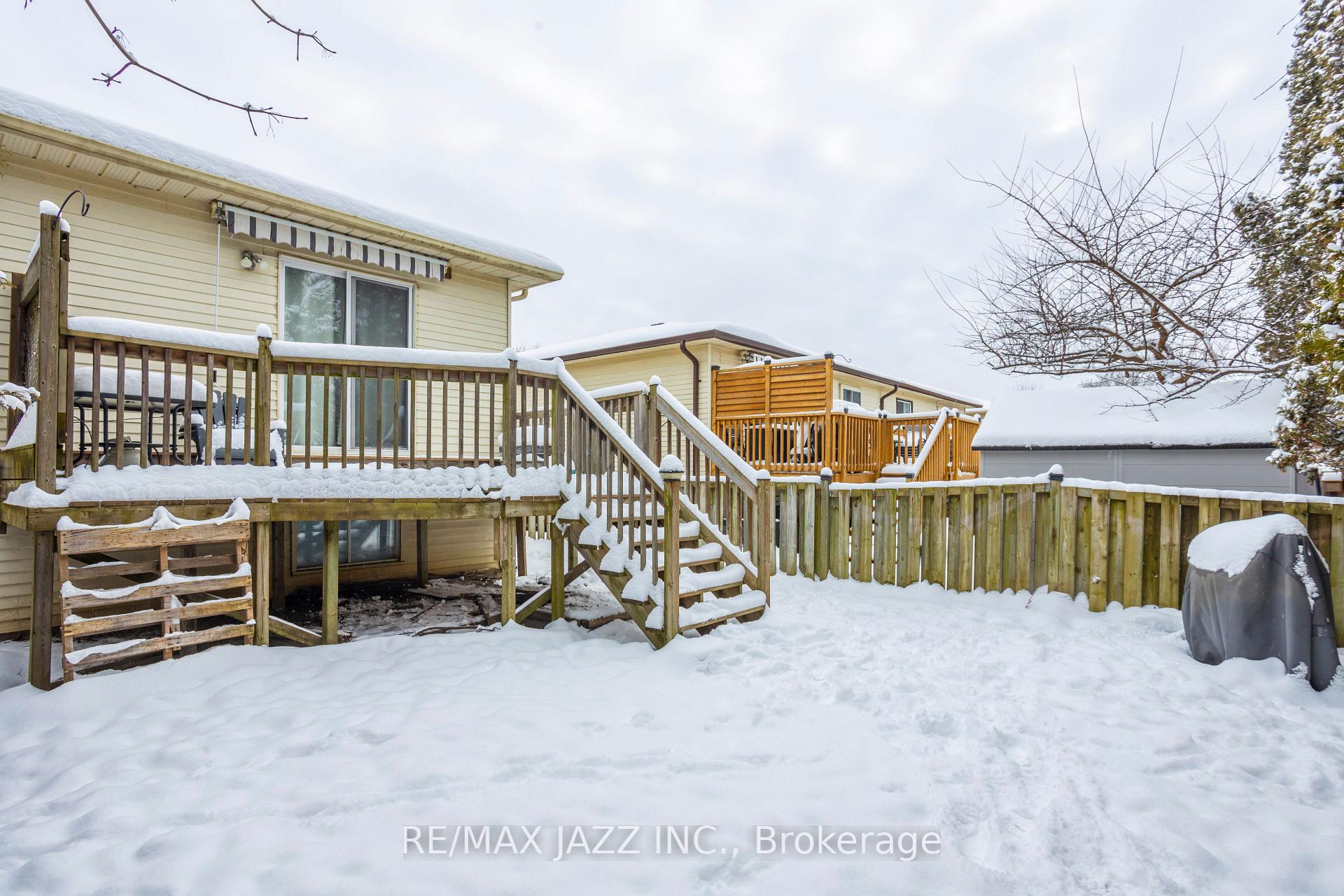 Photo 29 of 56 Hartsfield Drive, Clarington, Courtice — HOMEH