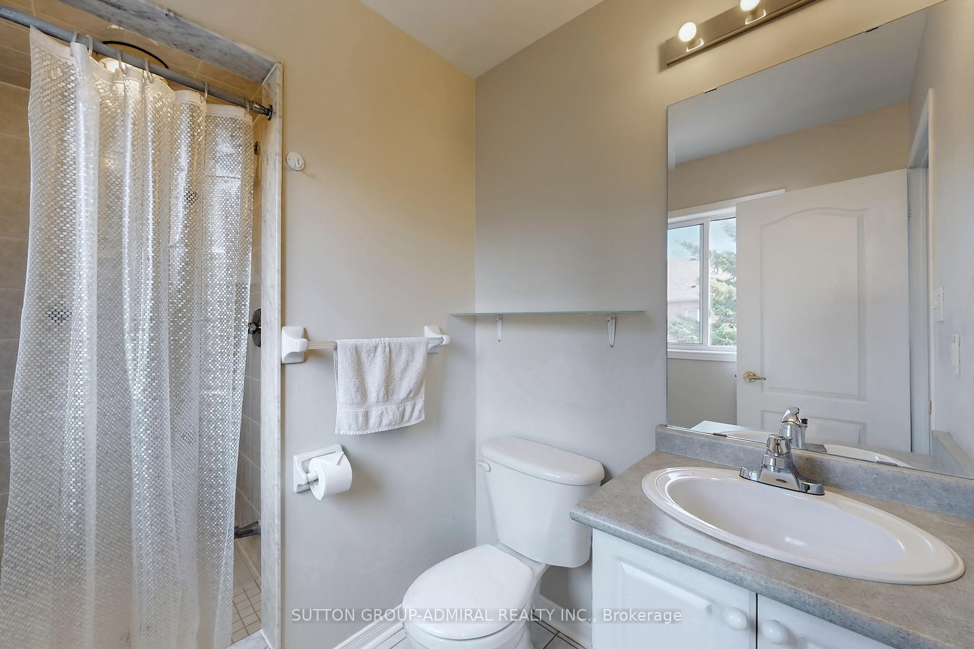 Photo 20 of 128 Timberwolf Crescent, Vaughan, Vellore Village — HOMEH