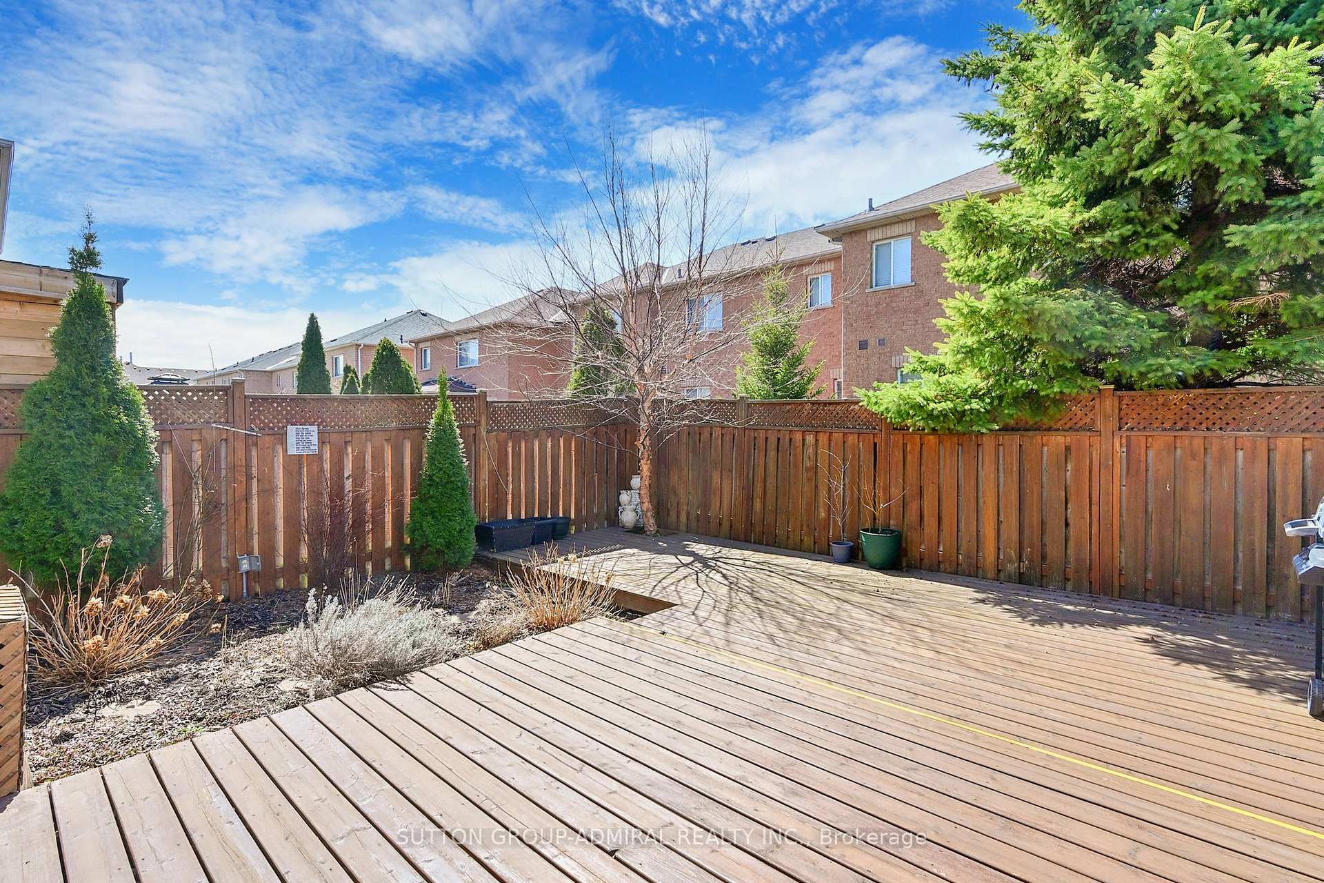 Photo 26 of 128 Timberwolf Crescent, Vaughan, Vellore Village — HOMEH