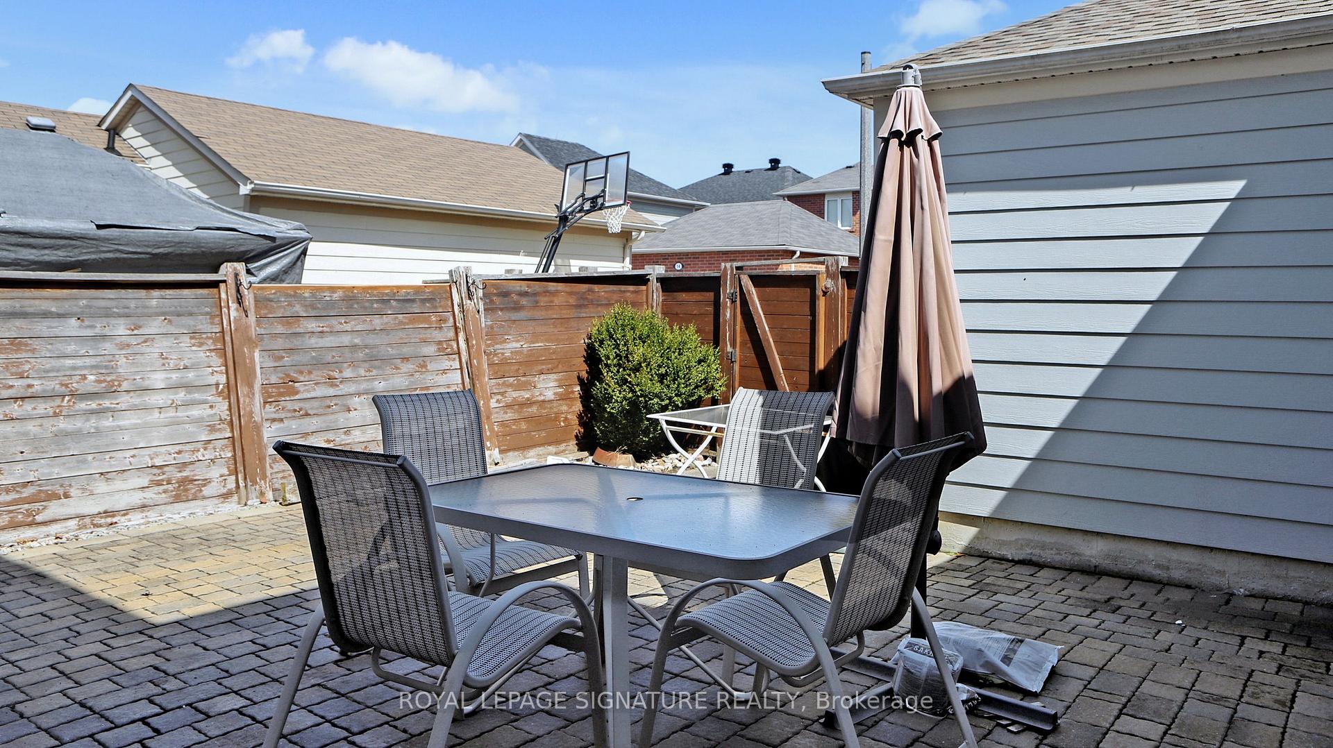 Photo 42 of 11 Bittersweet Street, Markham, Cornell — HOMEH