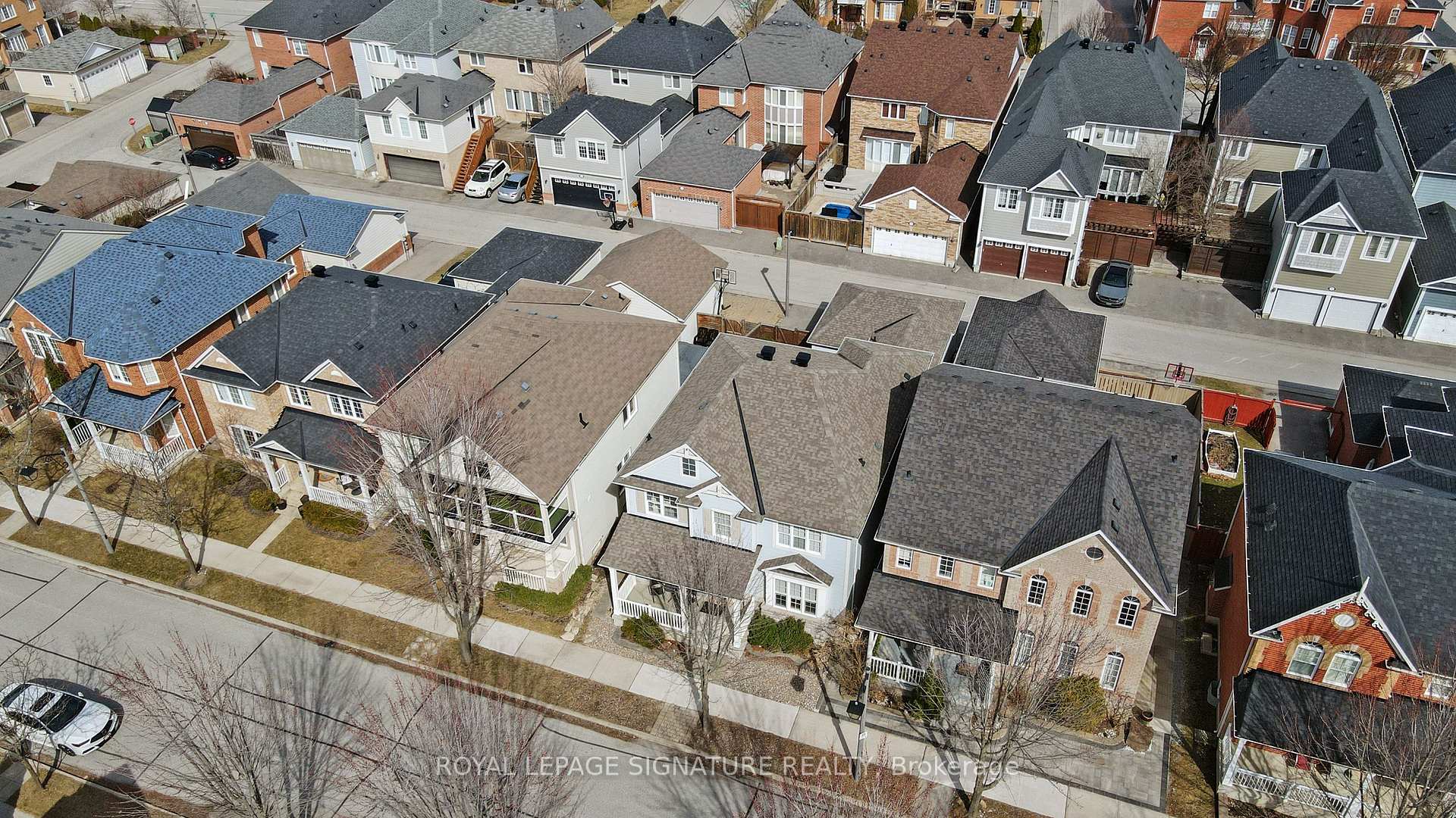 Photo 43 of 11 Bittersweet Street, Markham, Cornell — HOMEH