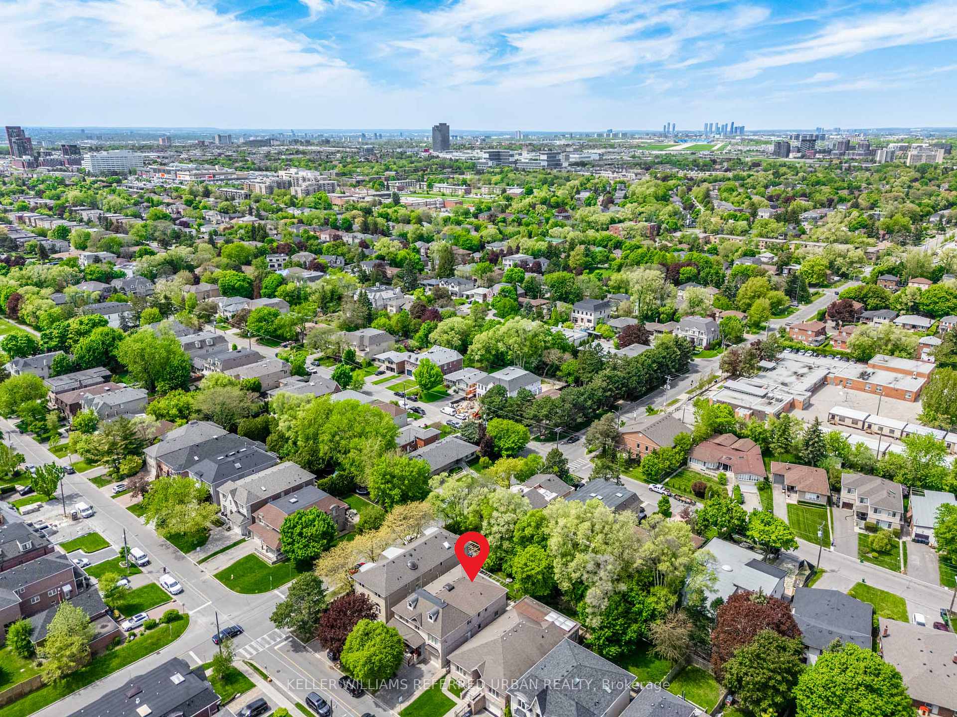 Photo 27 of 526 Coldstream Avenue, Toronto, Englemount-Lawrence — HOMEH