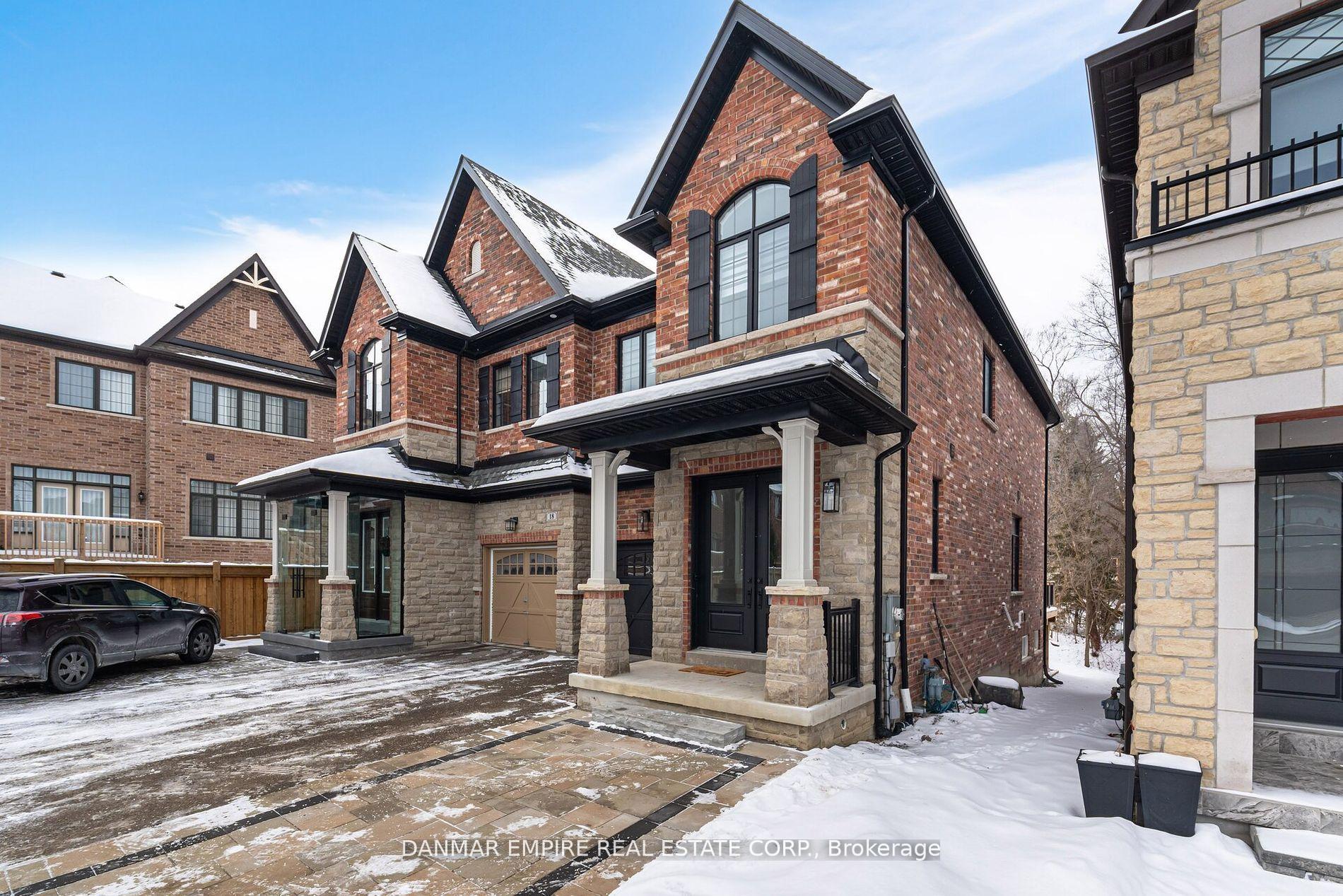 Photo 5 of 20 Great Heron Court, King, King City — HOMEH