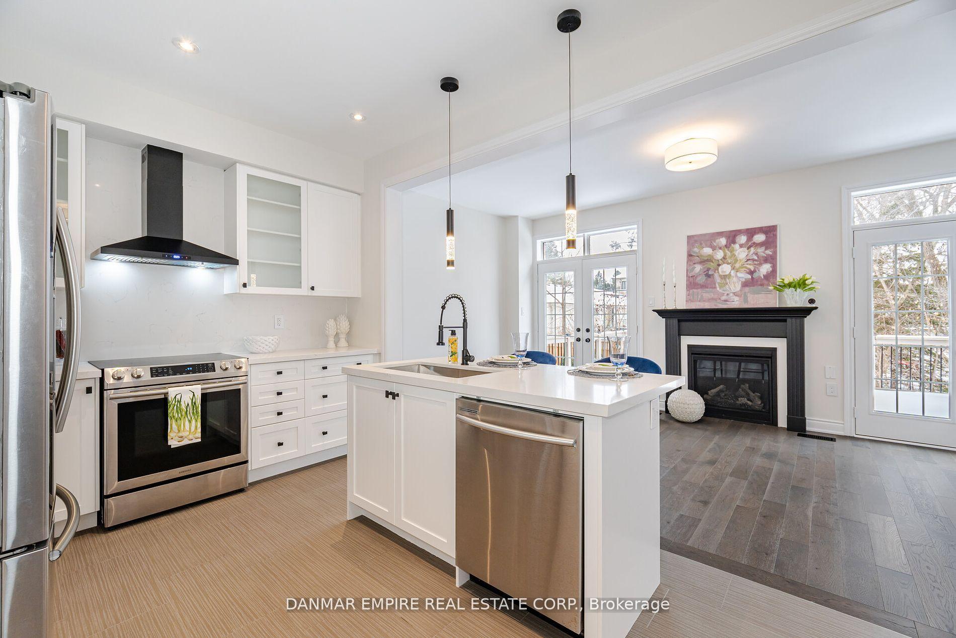 Photo 32 of 20 Great Heron Court, King, King City — HOMEH
