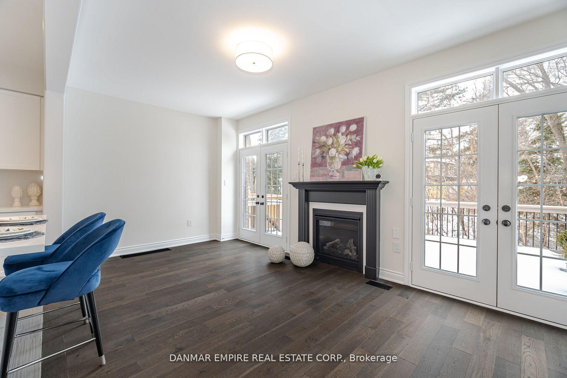 Photo 11 of 20 Great Heron Court, King, King City — HOMEH