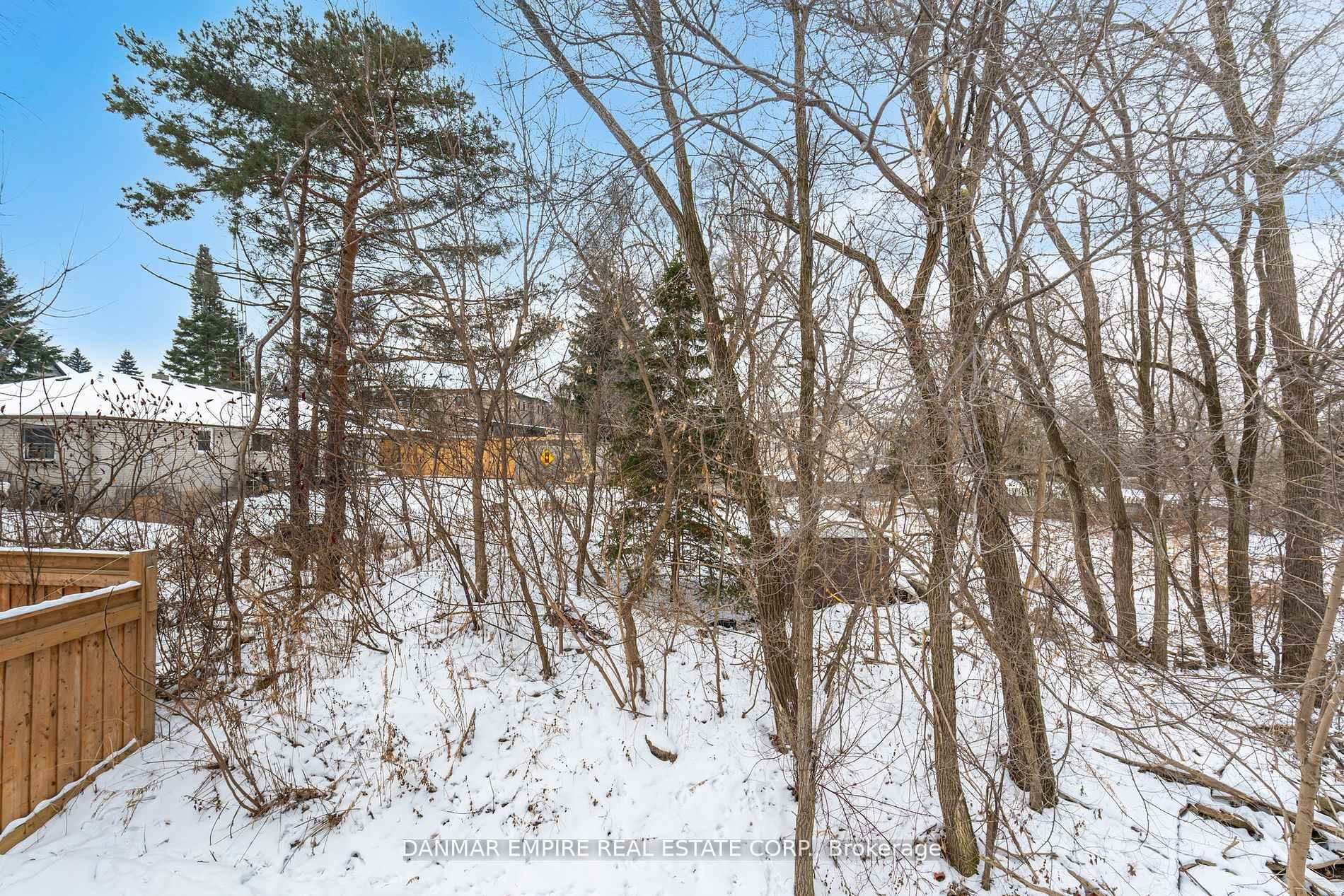 Photo 28 of 20 Great Heron Court, King, King City — HOMEH