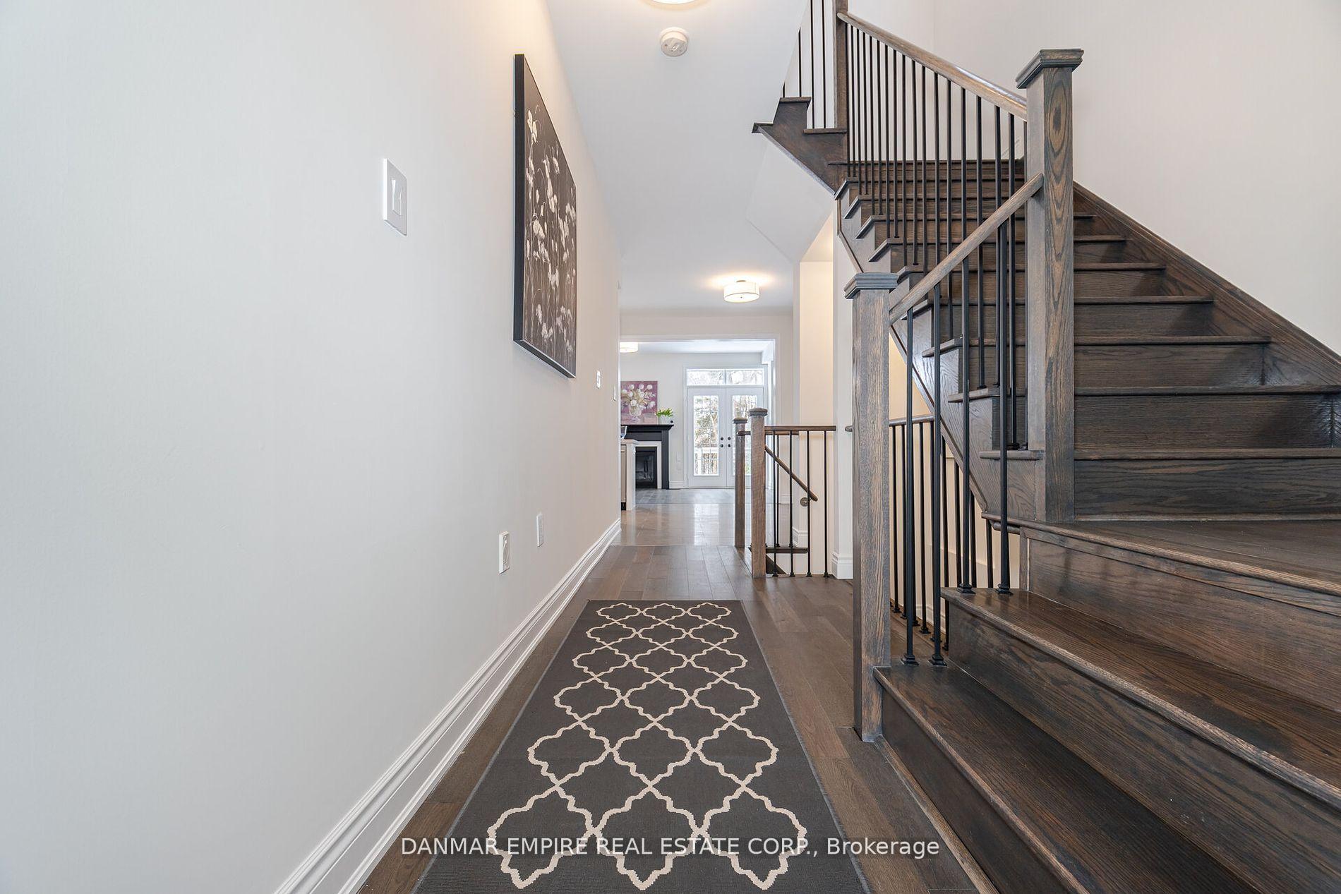 Photo 25 of 20 Great Heron Court, King, King City — HOMEH
