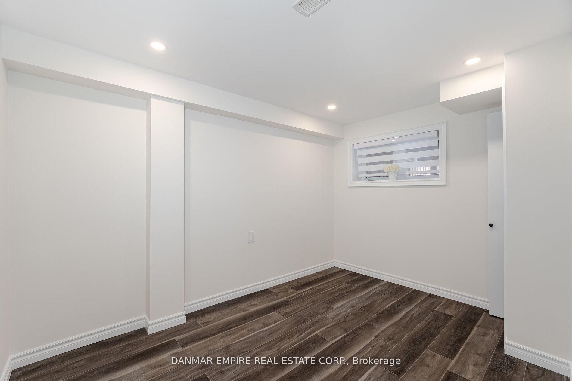 Photo 34 of 20 Great Heron Court, King, King City — HOMEH