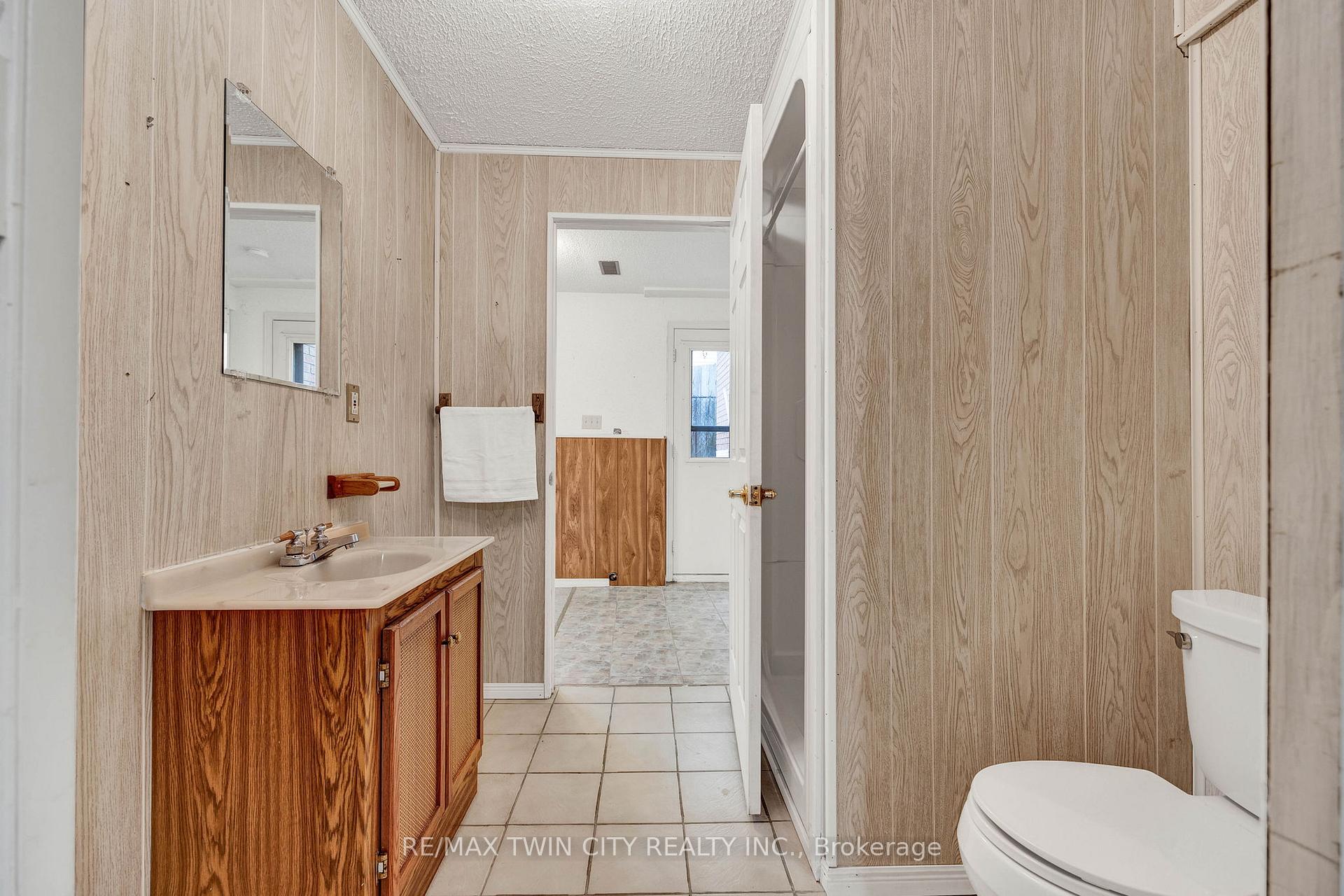 Photo 23 of 204 Nomad Court, Kitchener — HOMEH