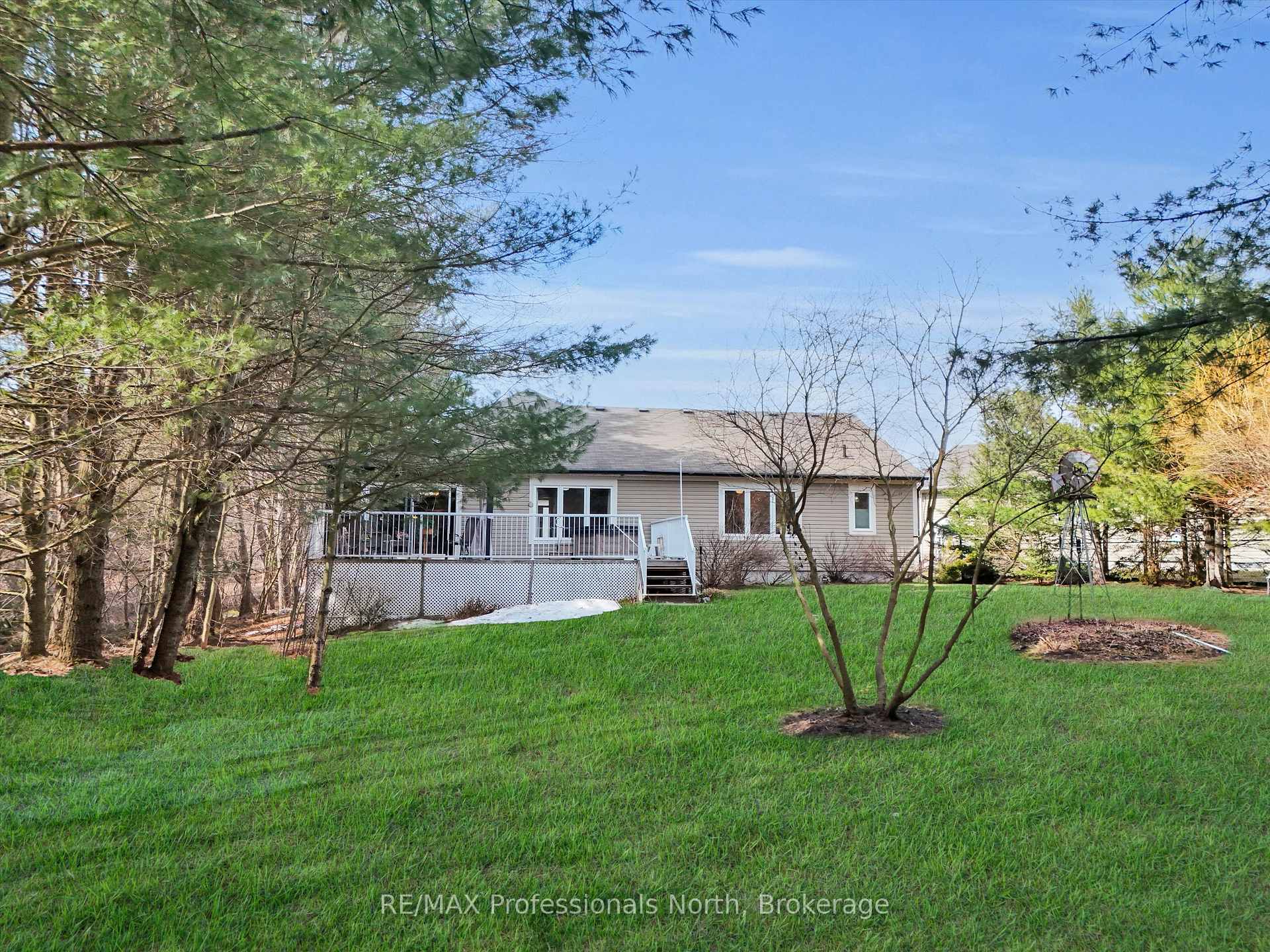 Photo 16 of 3 Clearstream Court, Bracebridge, Macaulay — HOMEH