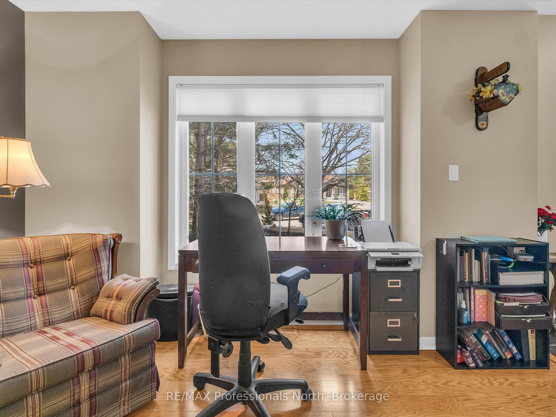 Photo 14 of 3 Clearstream Court, Bracebridge, Macaulay — HOMEH