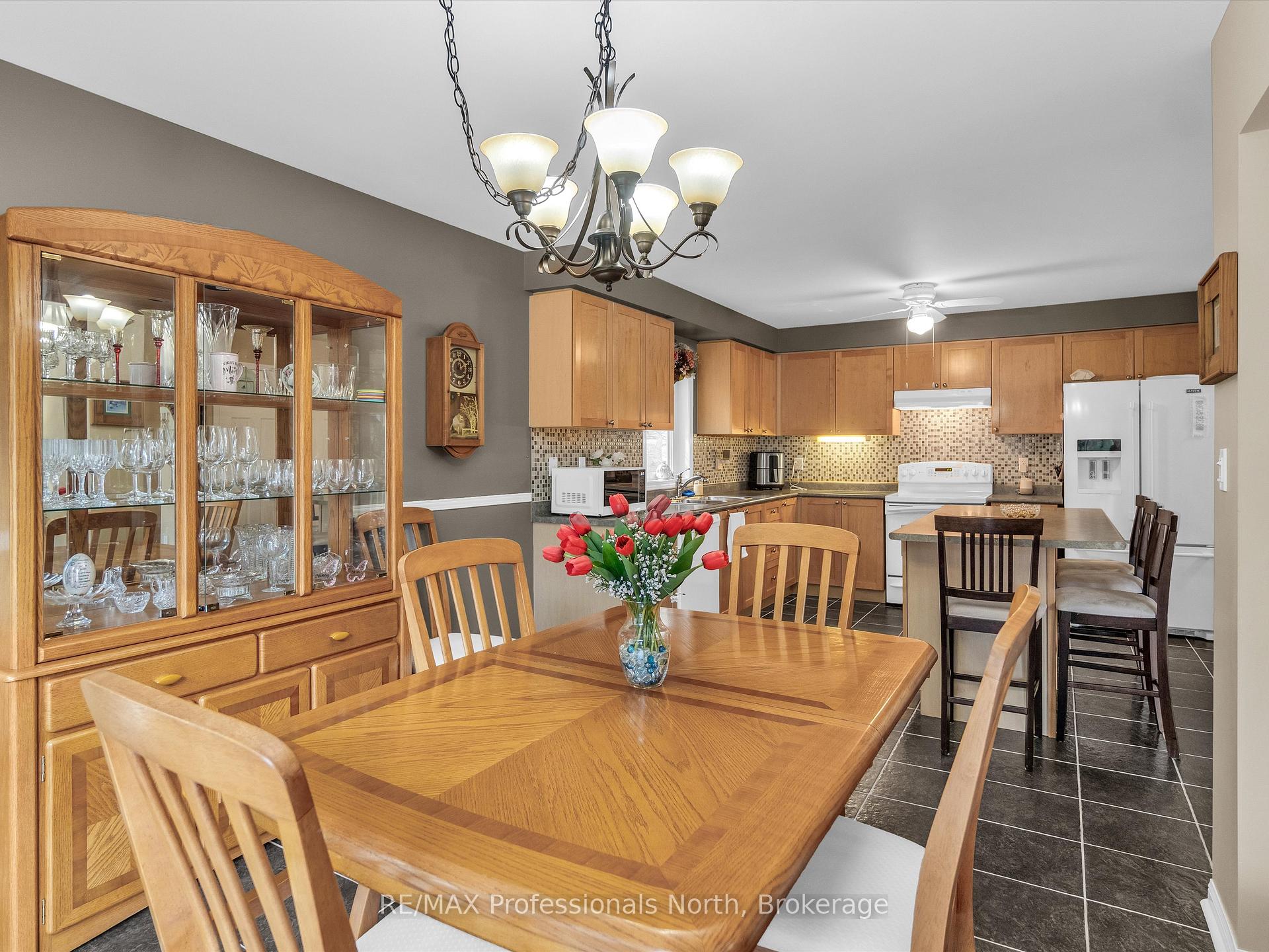 Photo 25 of 3 Clearstream Court, Bracebridge, Macaulay — HOMEH
