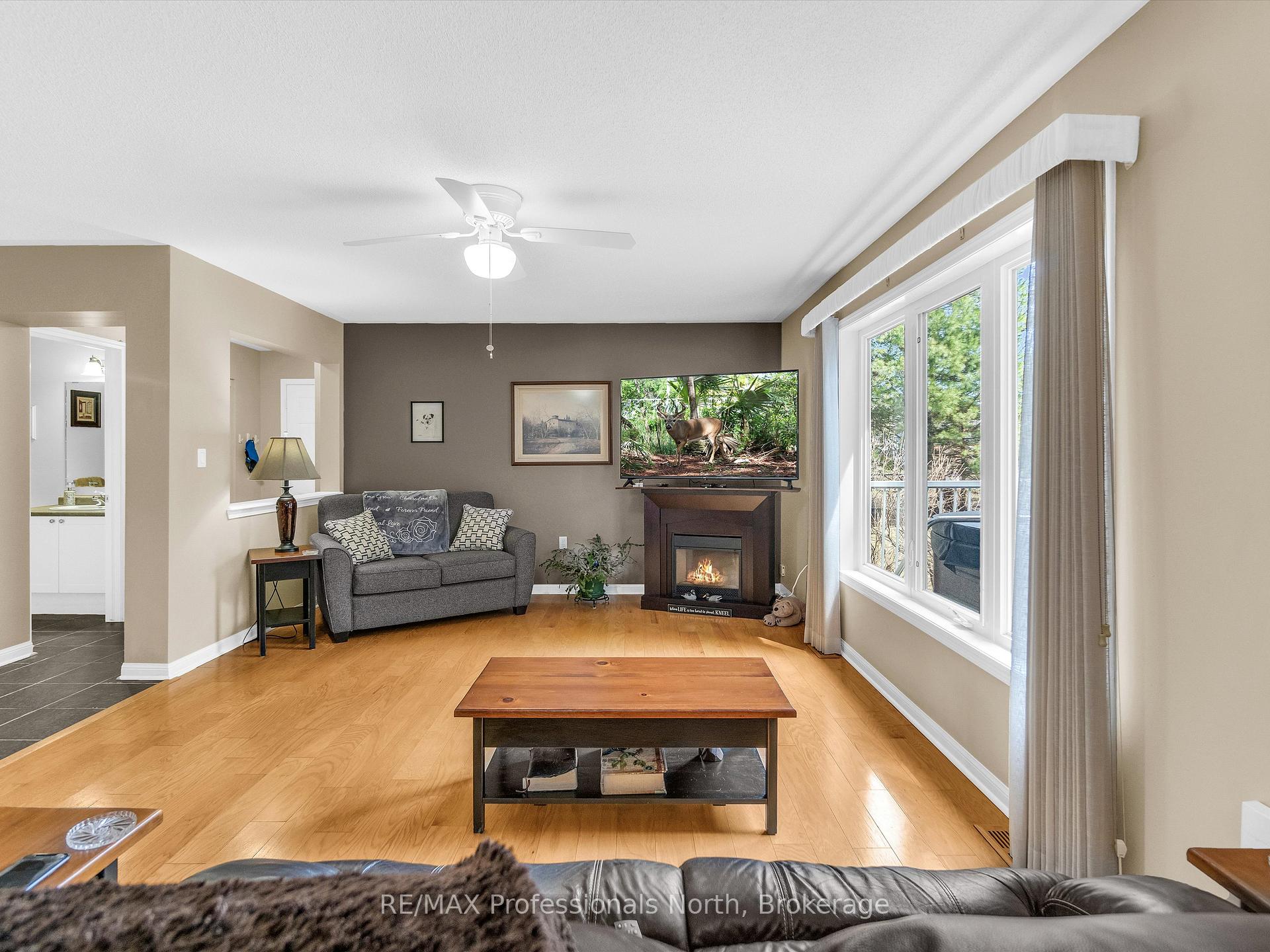 Photo 19 of 3 Clearstream Court, Bracebridge, Macaulay — HOMEH