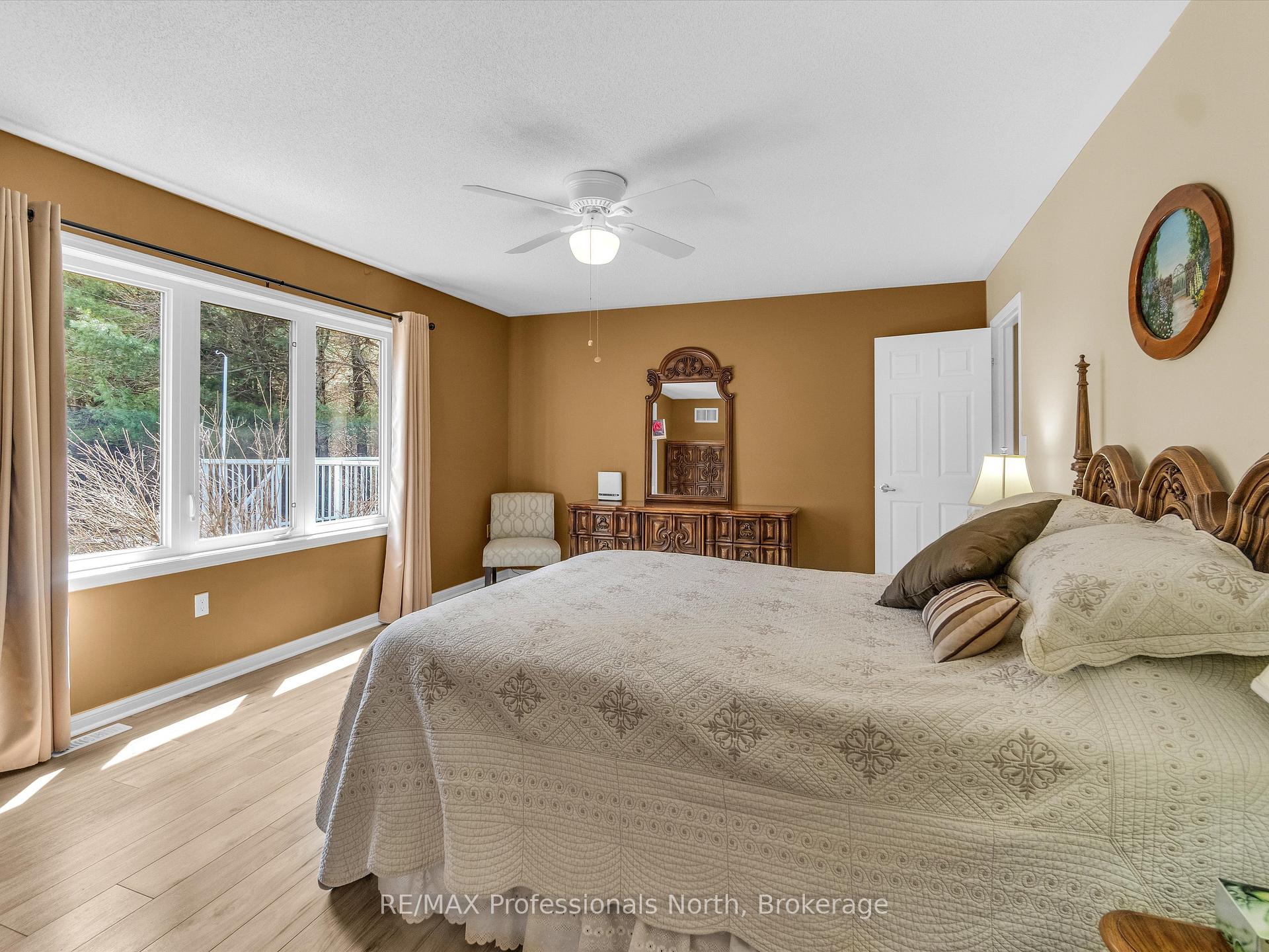 Photo 23 of 3 Clearstream Court, Bracebridge, Macaulay — HOMEH