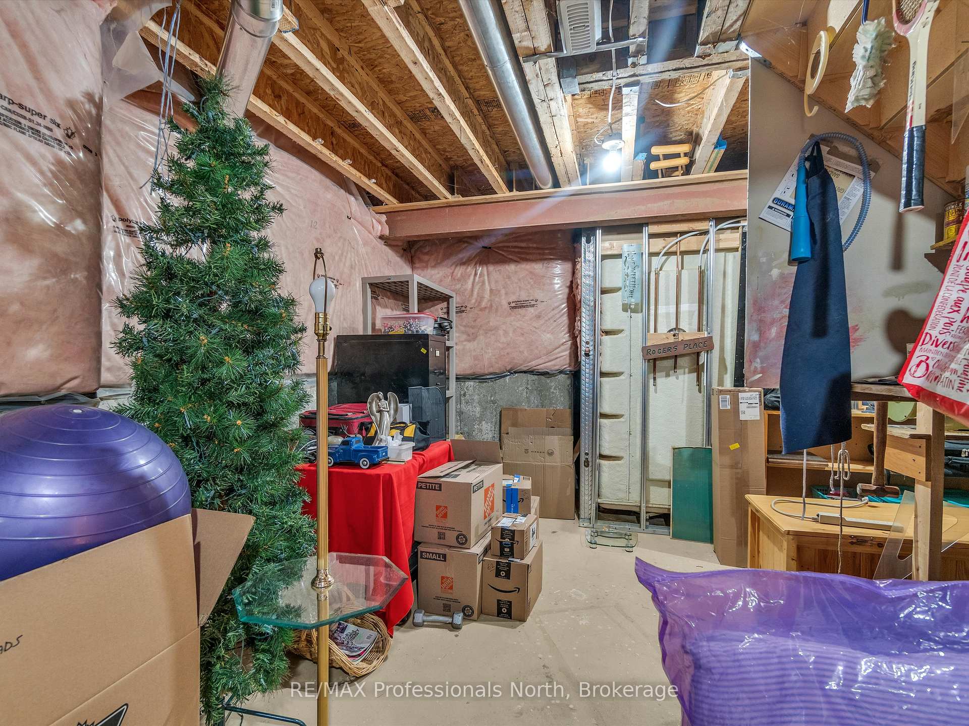 Photo 35 of 3 Clearstream Court, Bracebridge, Macaulay — HOMEH