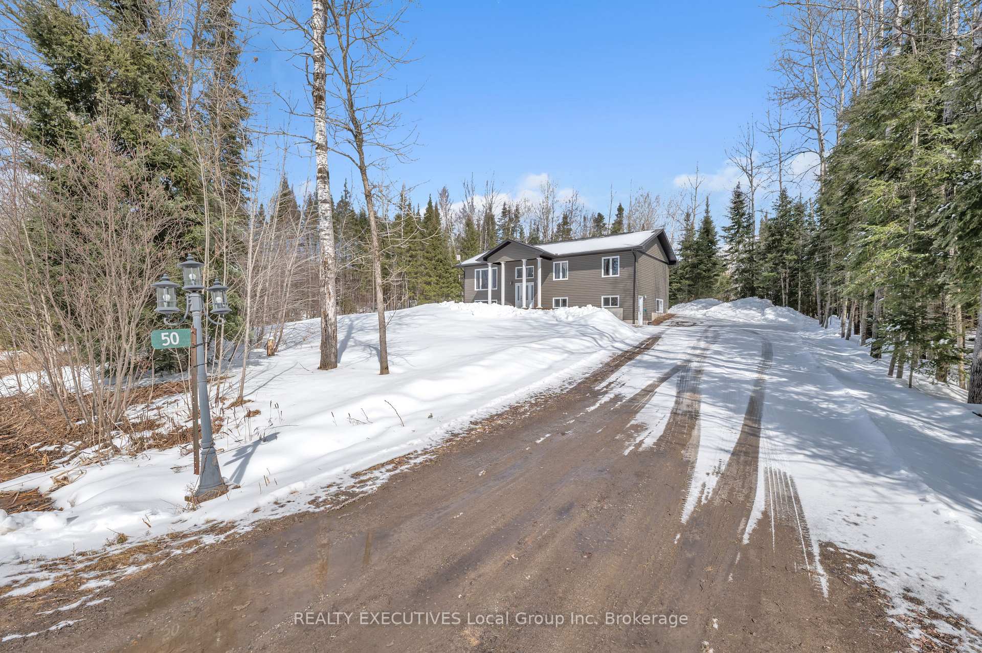 Photo 4 of 50 Park Drive, East Ferris, Corbeil — HOMEH